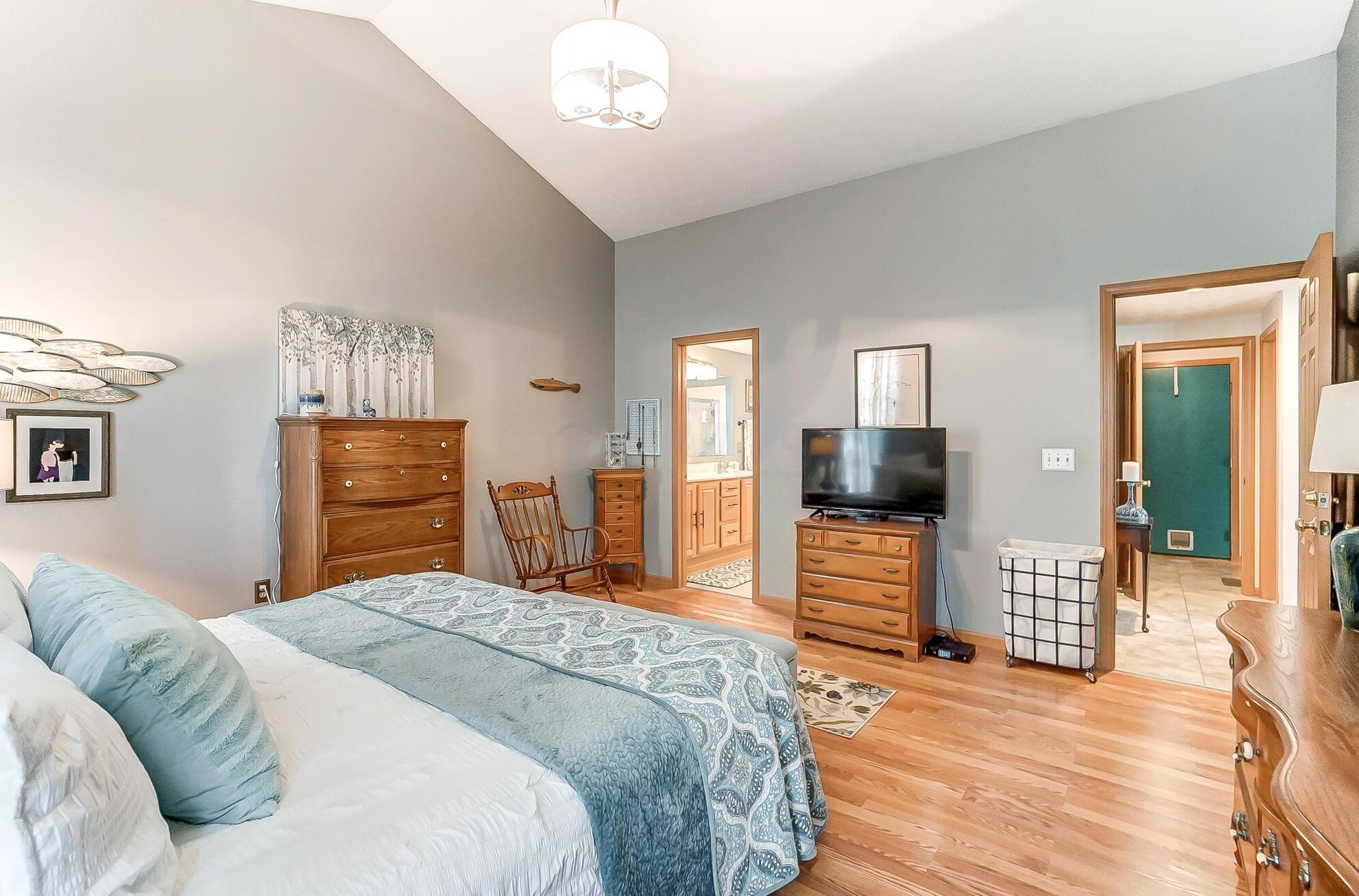 410 Woodside Mdw Pl, Columbus OH 43230-7031 exterior