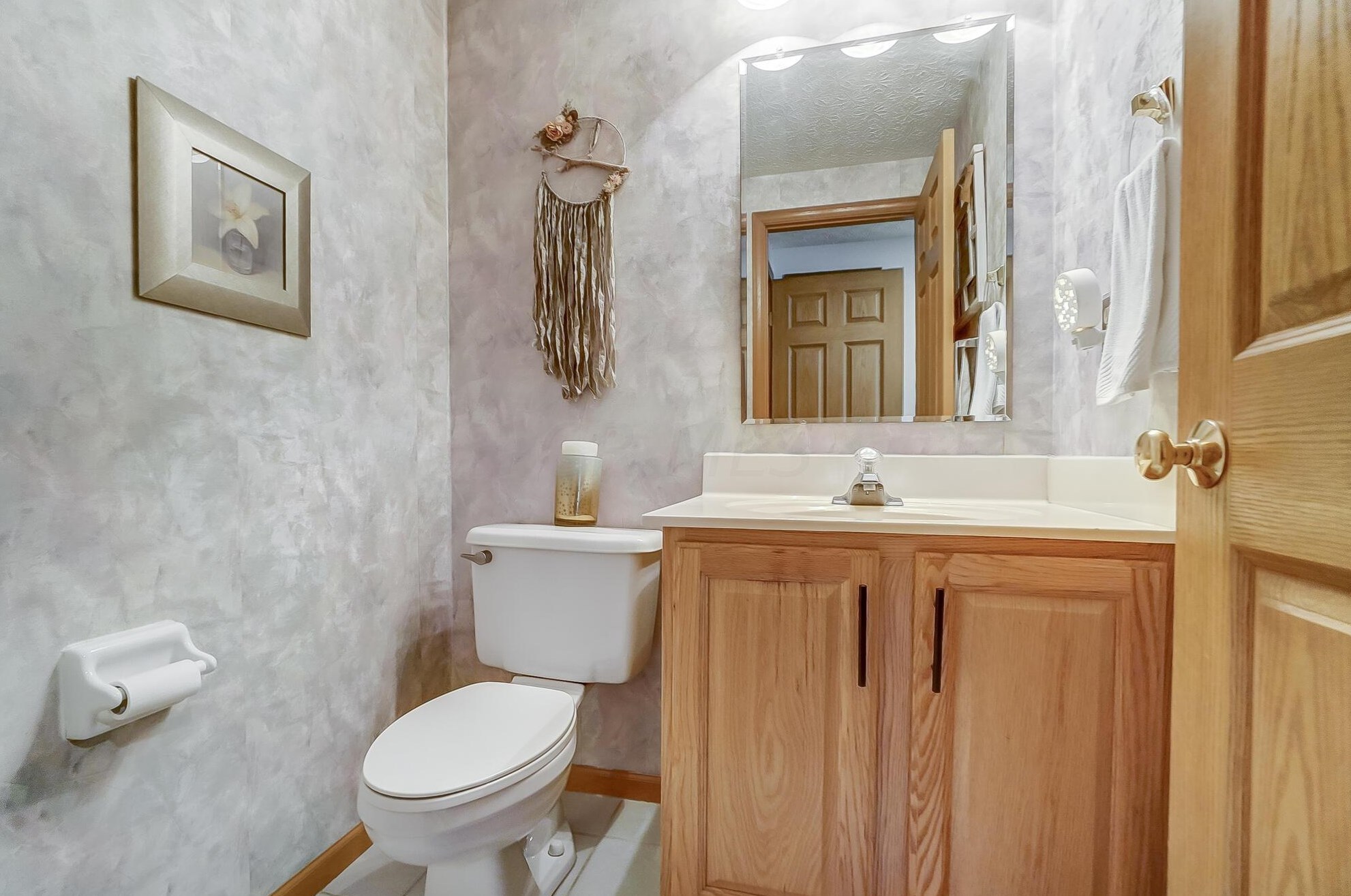 410 Woodside Mdw Pl, Columbus OH 43230-7031 exterior