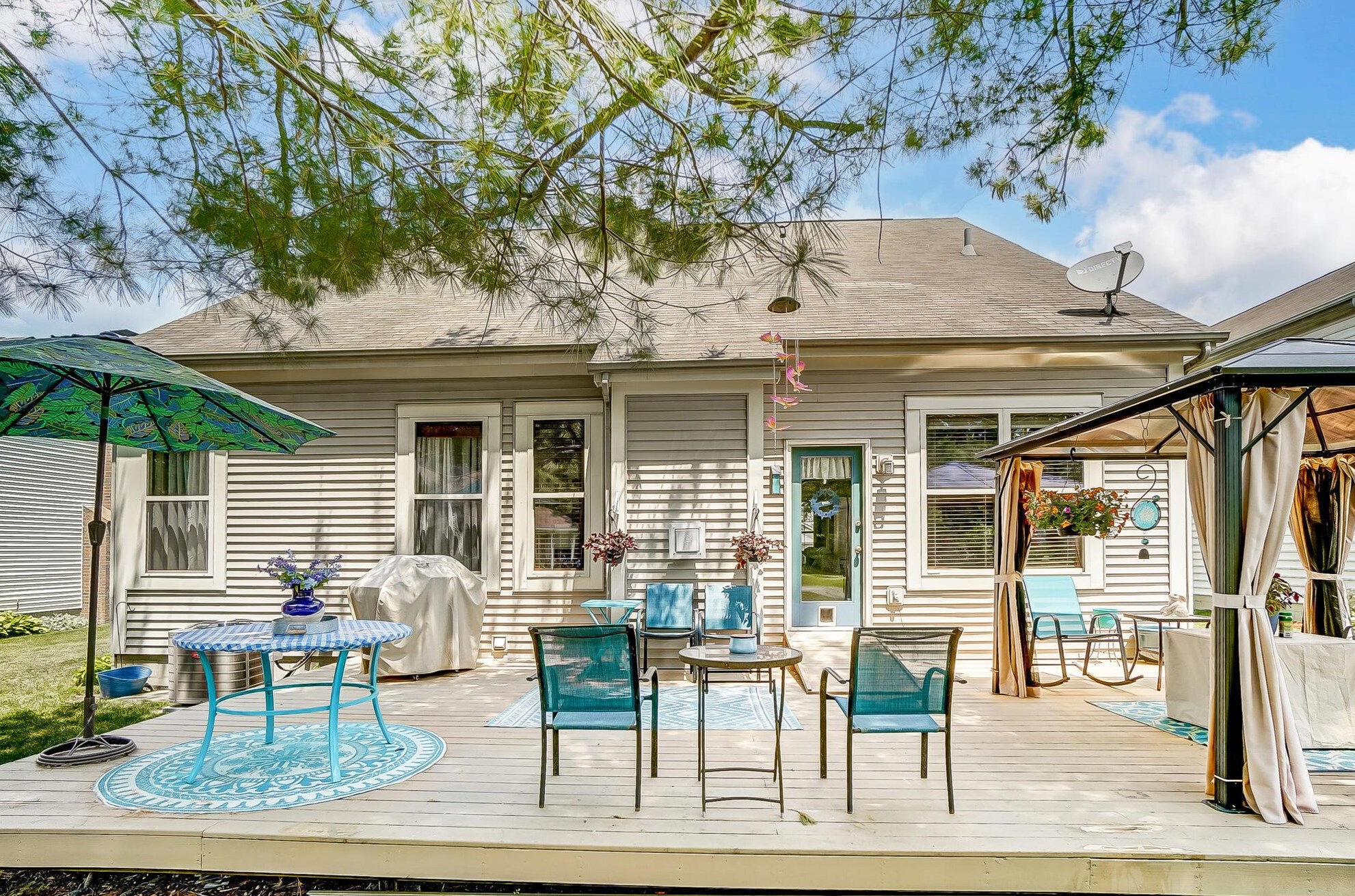 410 Woodside Mdw Pl, Columbus OH 43230-7031 exterior