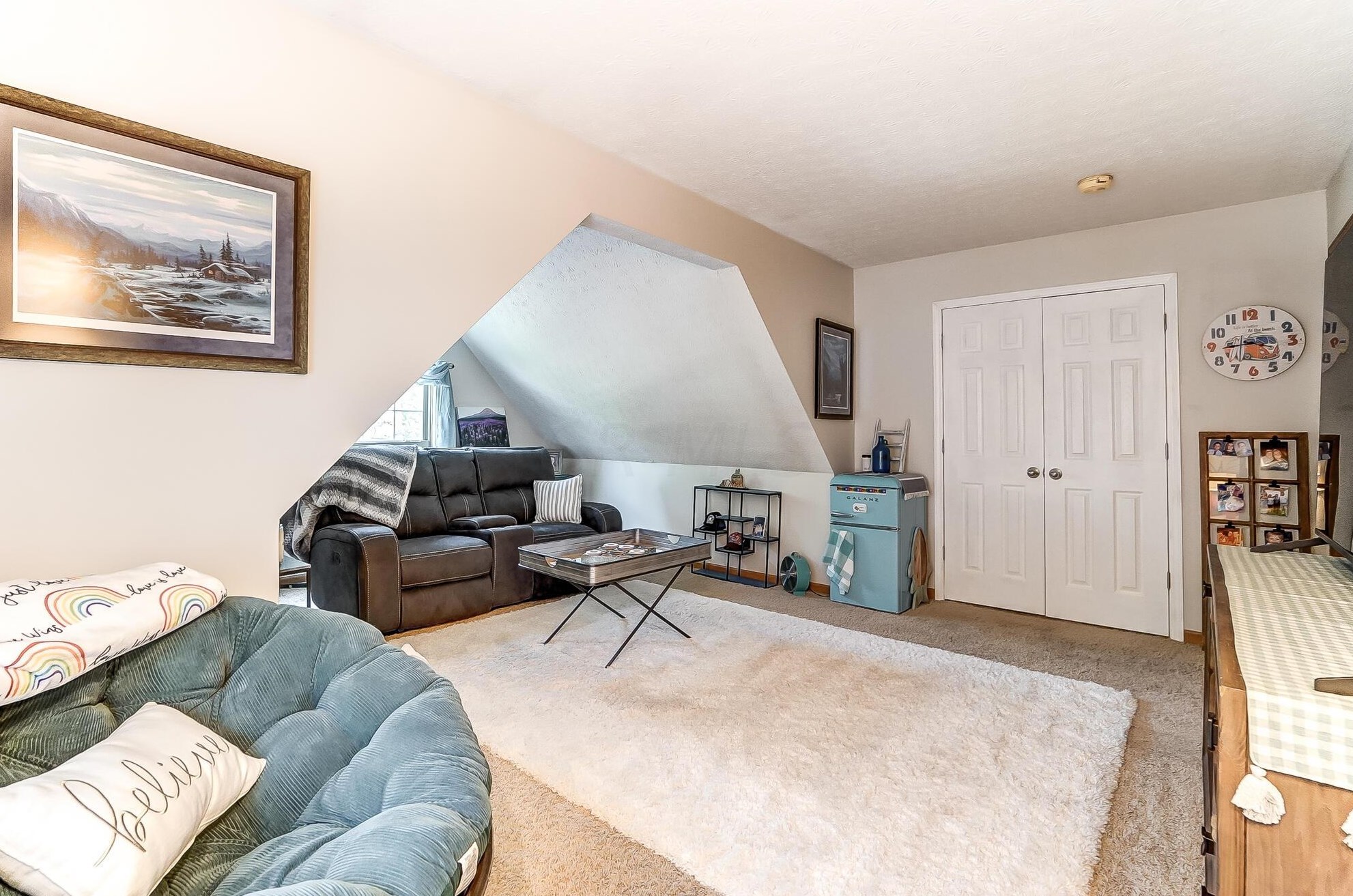 410 Woodside Mdw Pl, Columbus OH 43230-7031 exterior