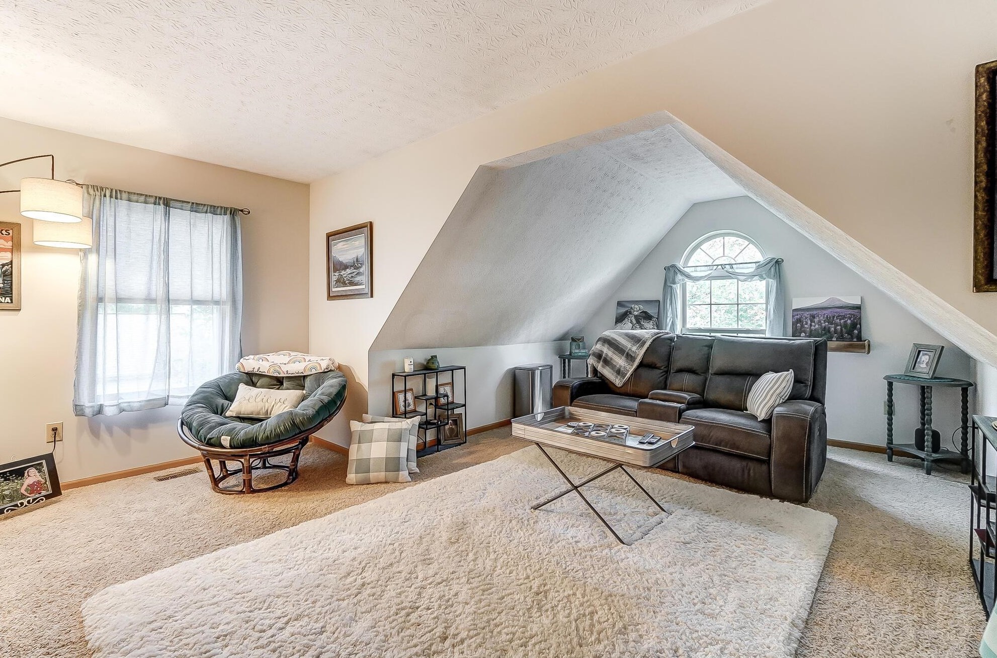 410 Woodside Mdw Pl, Columbus OH 43230-7031 exterior