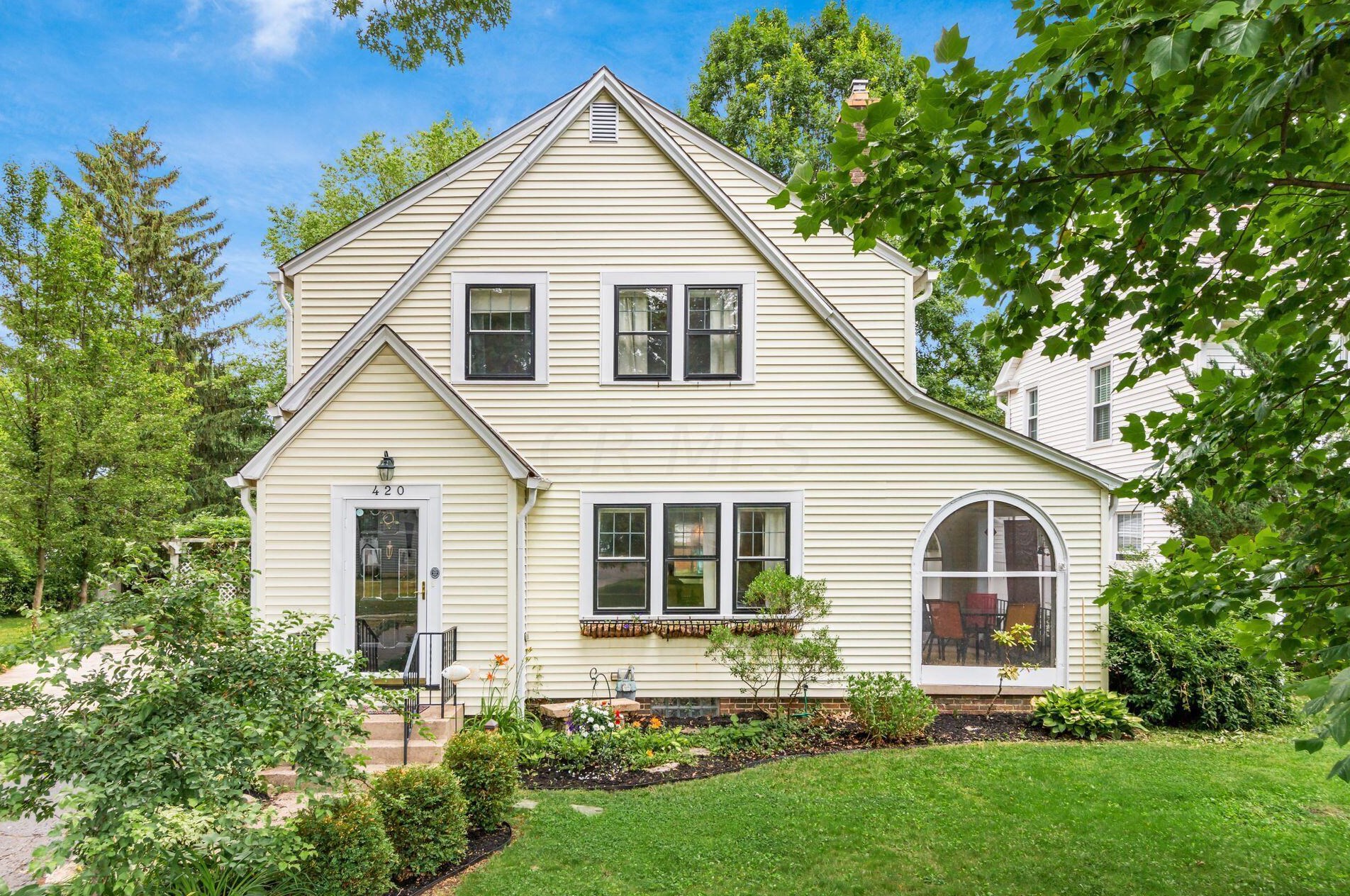 420 Torrence Rd, Columbus, OH 43214-3838