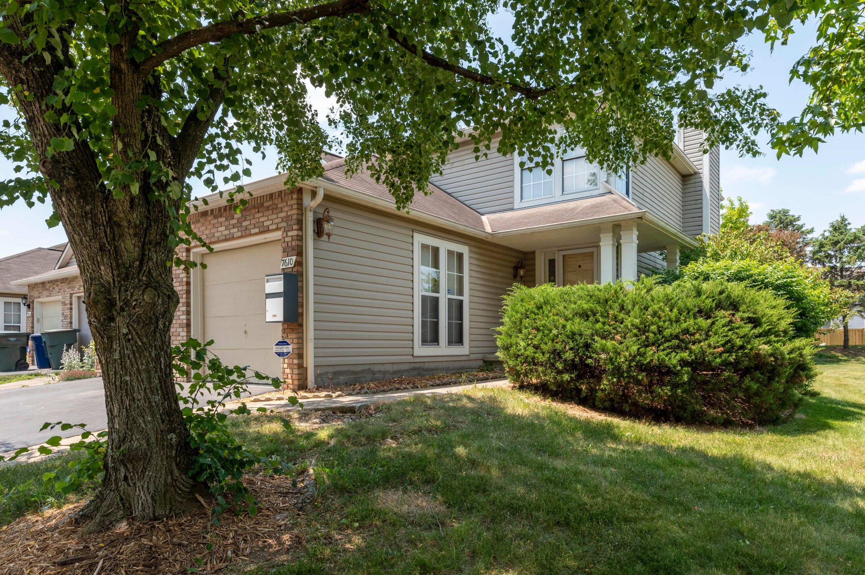 7610 Bay Hill Dr, Pickerington, OH 43147-8481