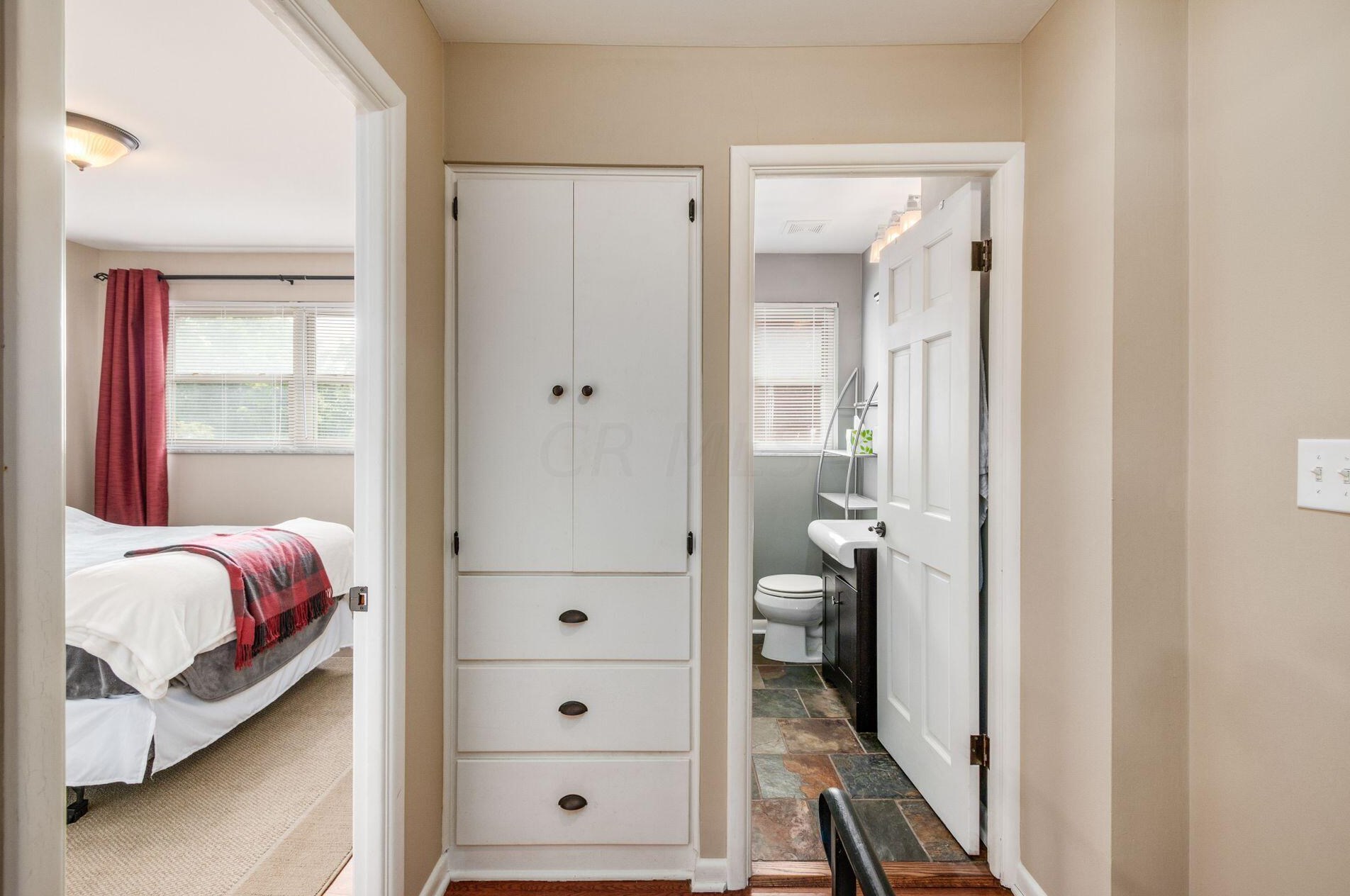 1461 Lane Ave, Columbus OH 43221-3943 exterior