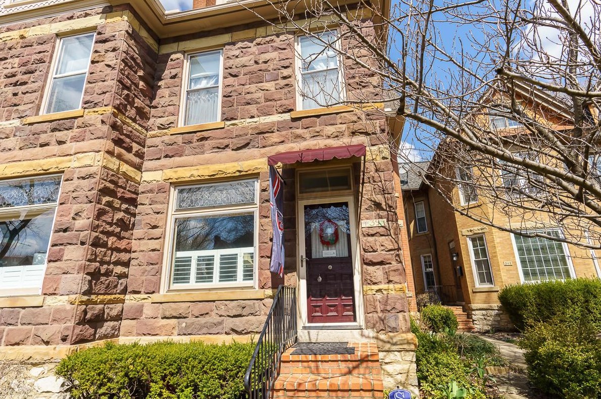 394 7th Ave, Columbus, OH 43201-4526
