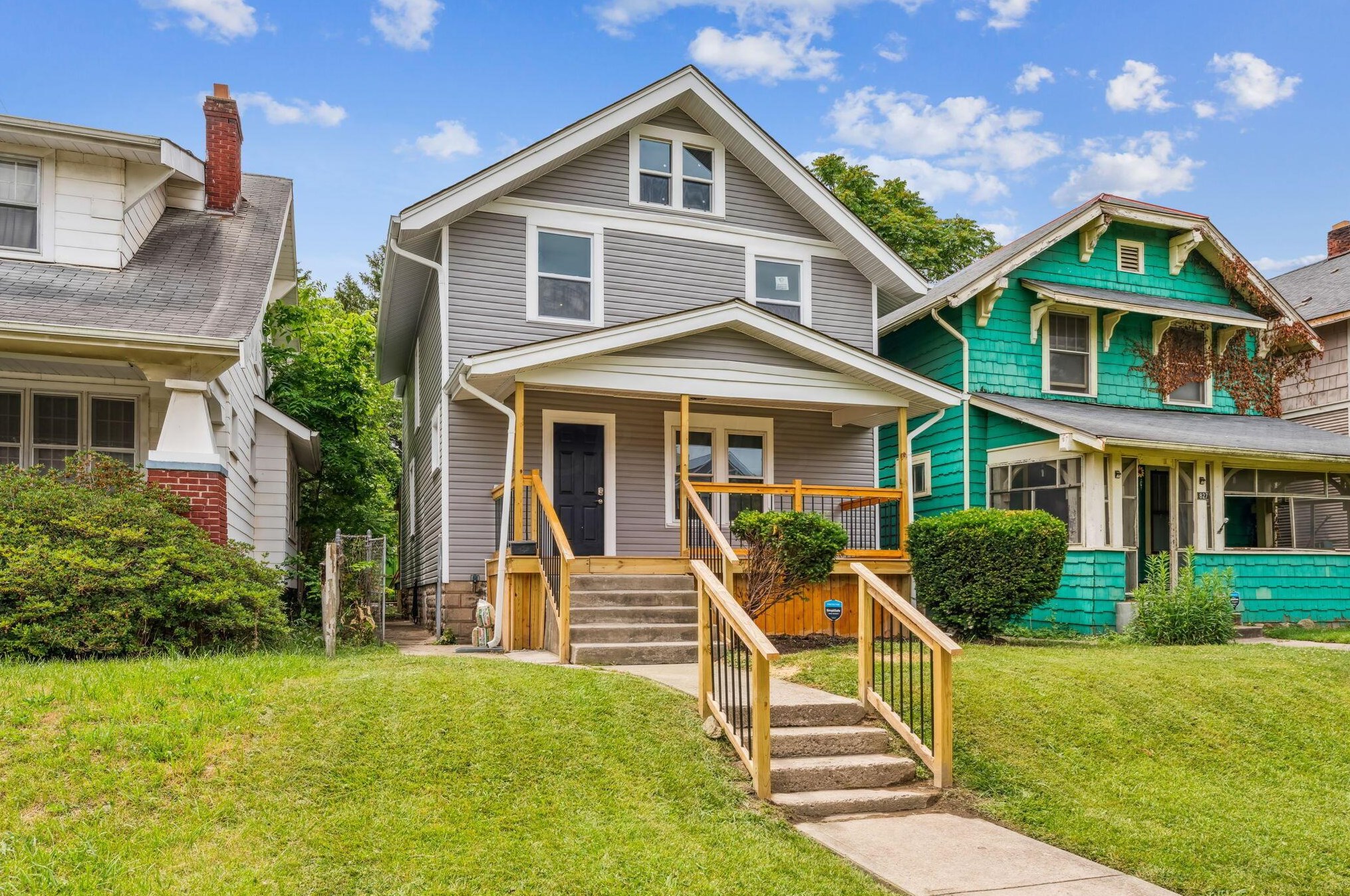 831 Berkeley Rd, Columbus, OH 43205-2902