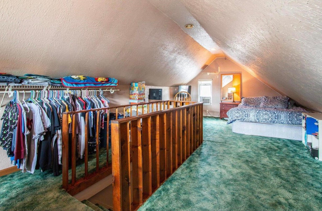 859 Pierce Ave, Columbus OH  43213-3042 exterior