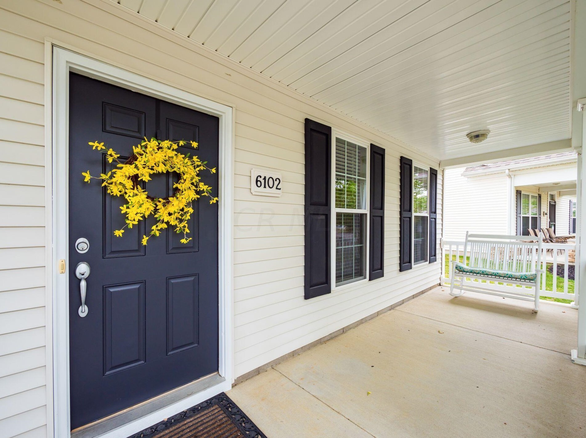 6102 Delcastle Dr, Westerville, OH 43081-8079