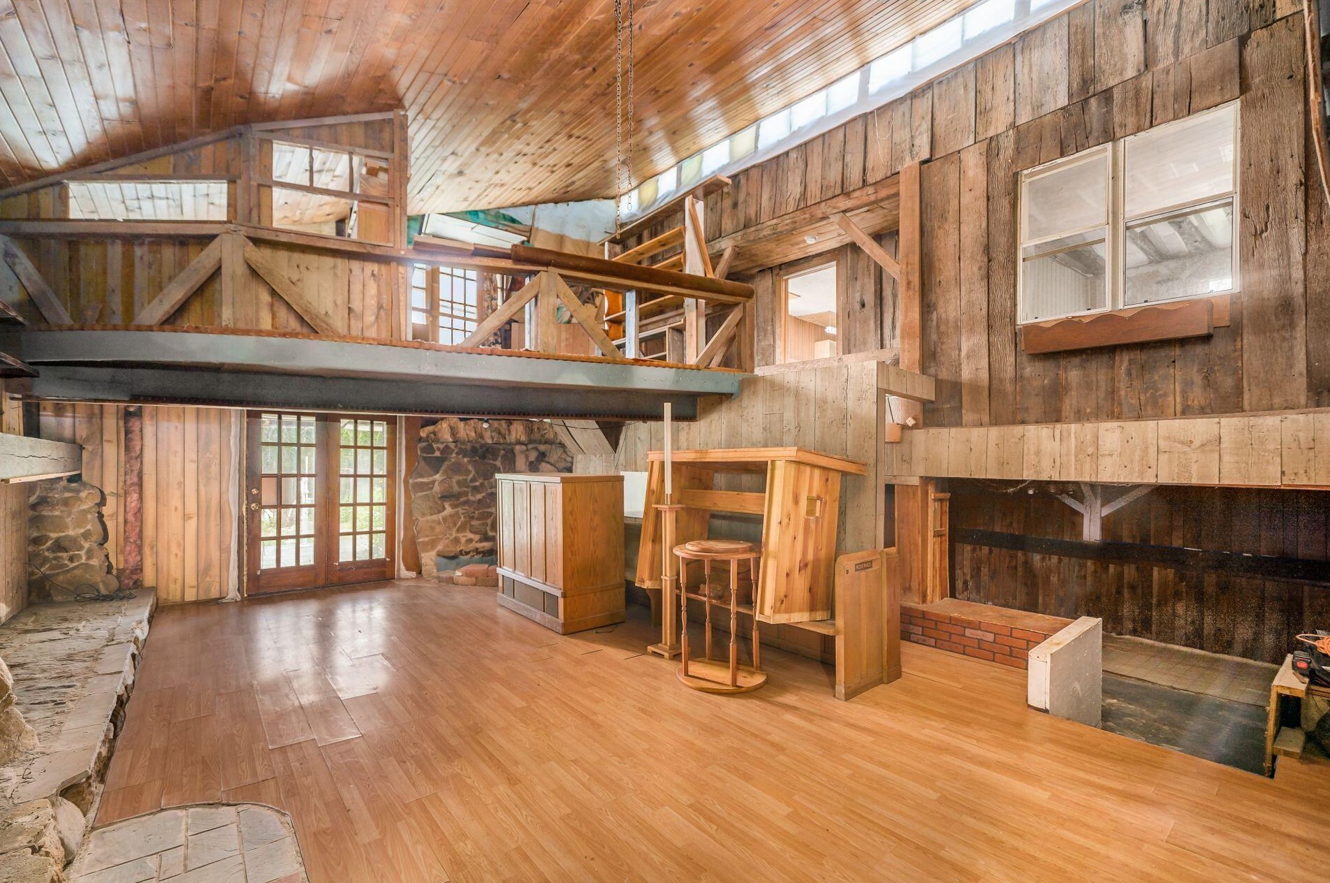 1121 Pauline Ave, Columbus OH 43224-3138 exterior