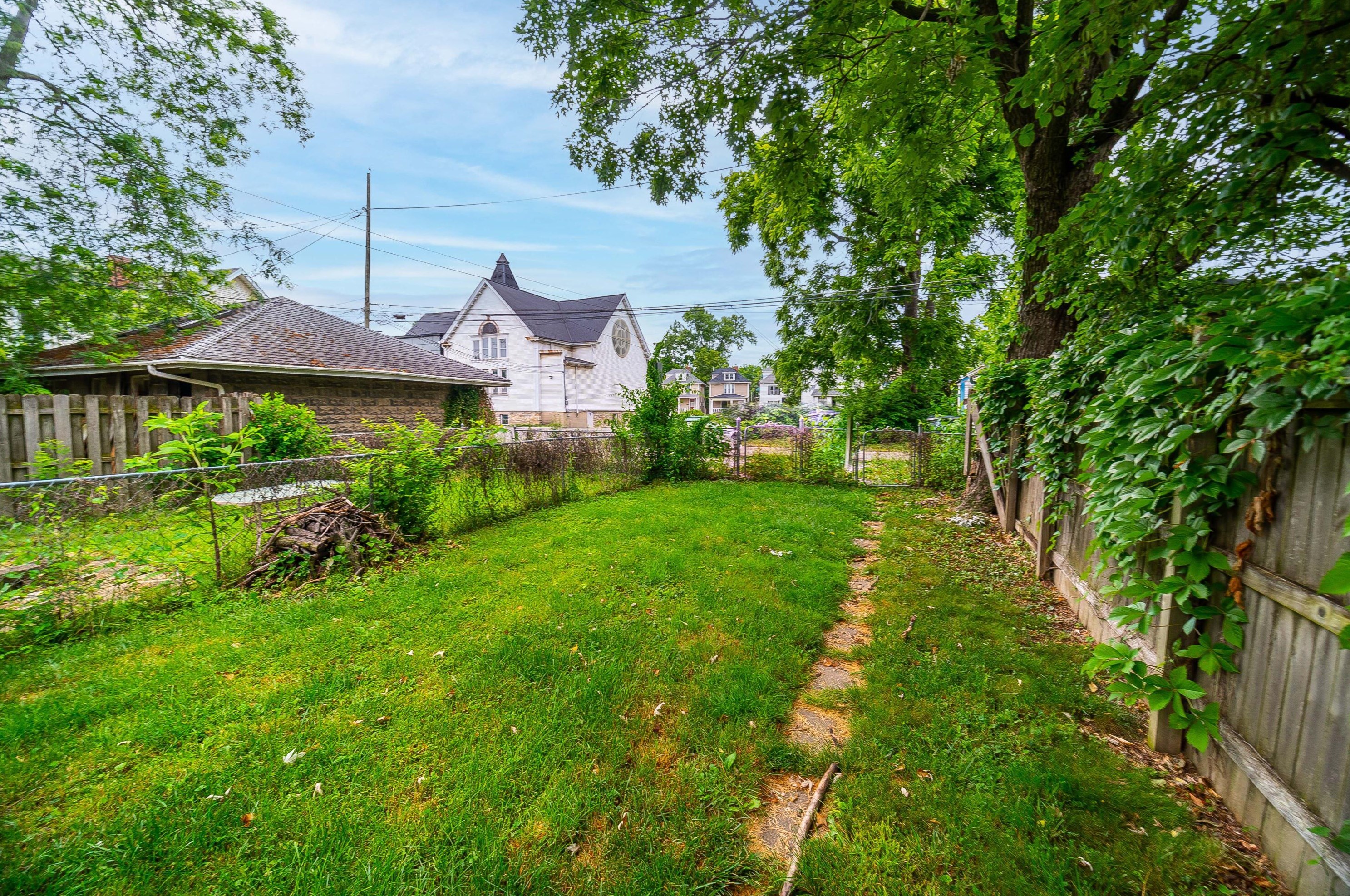 66 Maynard Ave, Columbus OH 43202-2940 exterior