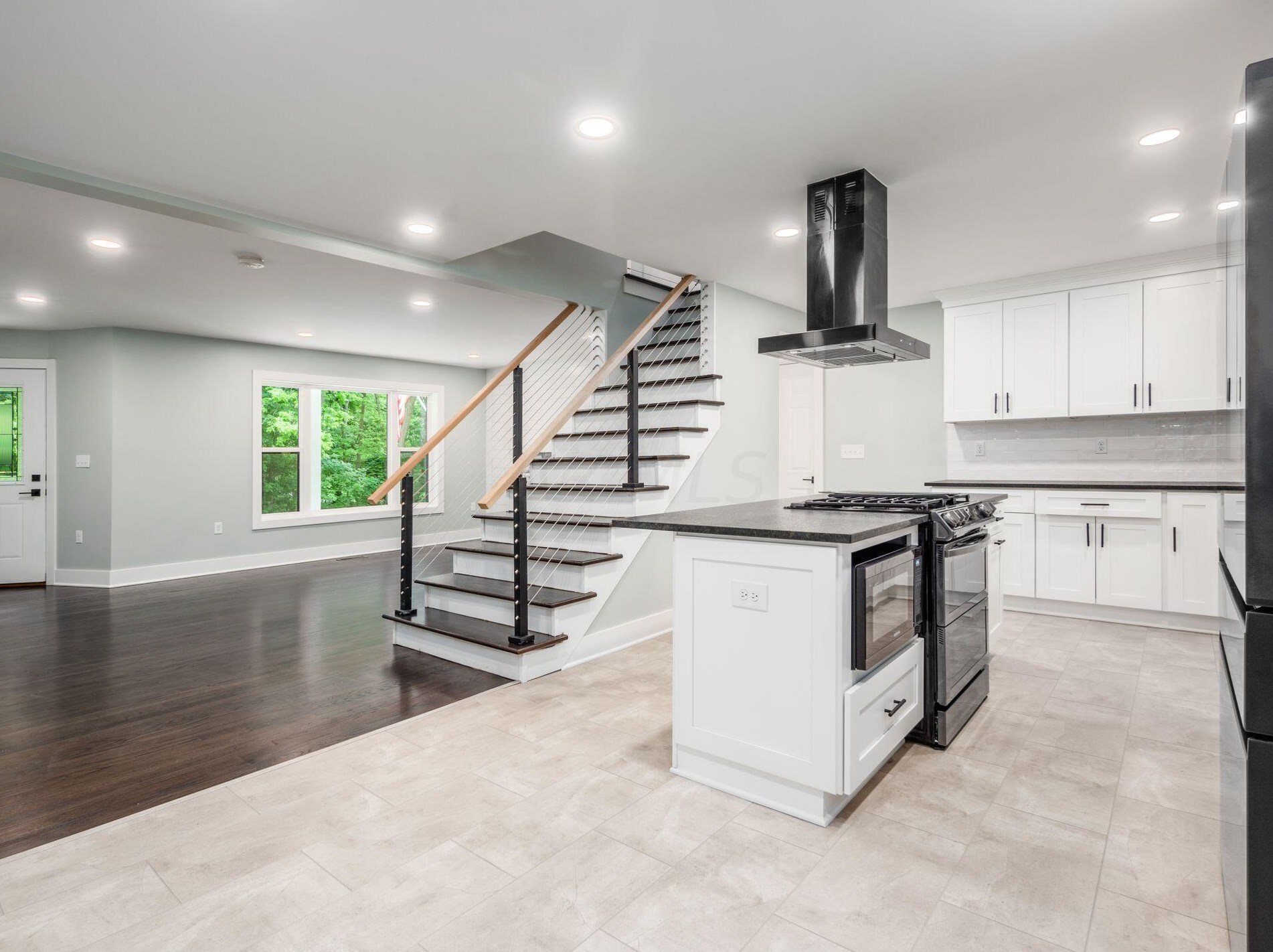 225 Webster Park Ave, Columbus OH  43214-3516 exterior