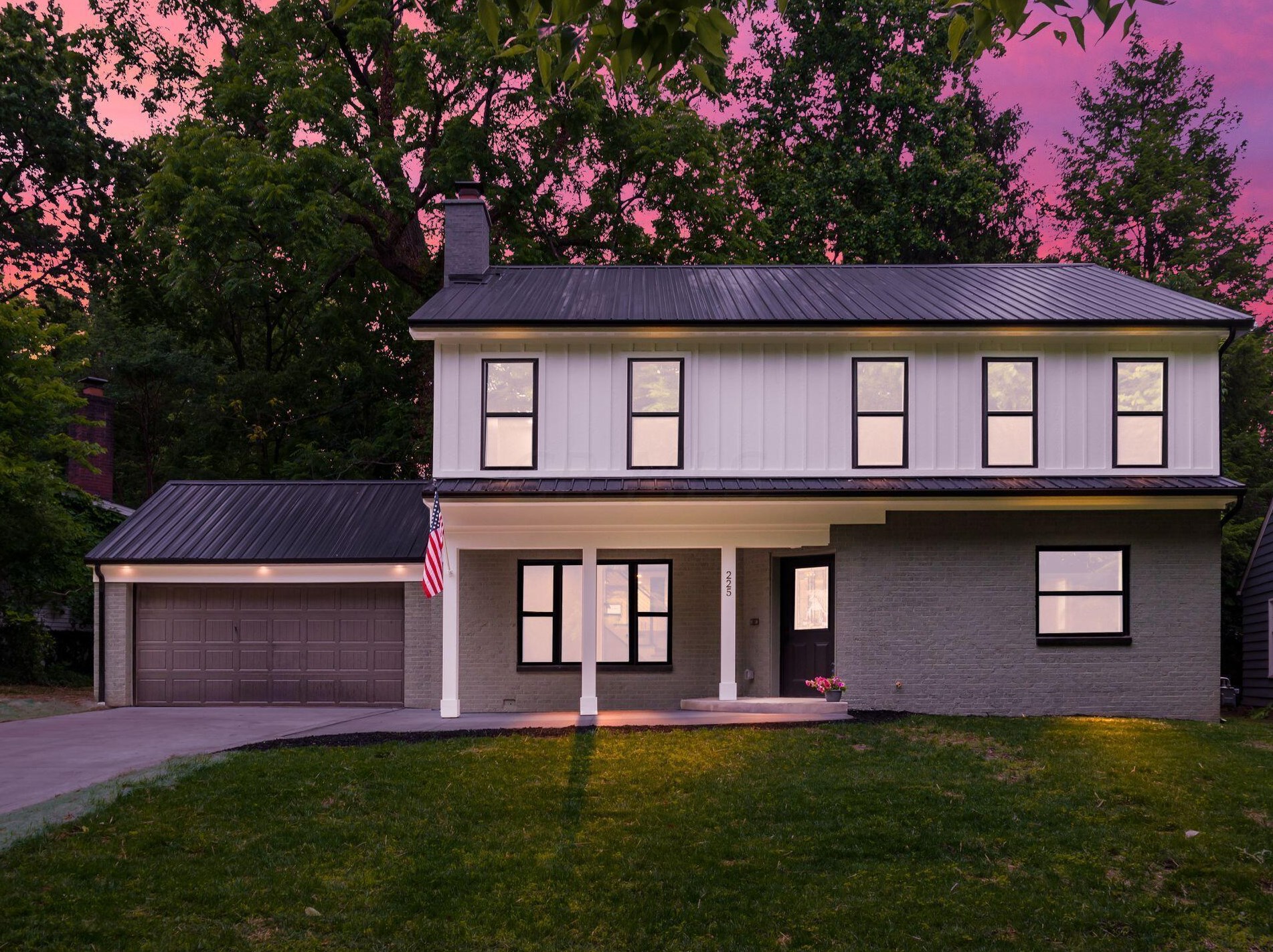 225 Webster Park Ave, Columbus OH  43214-3516 exterior