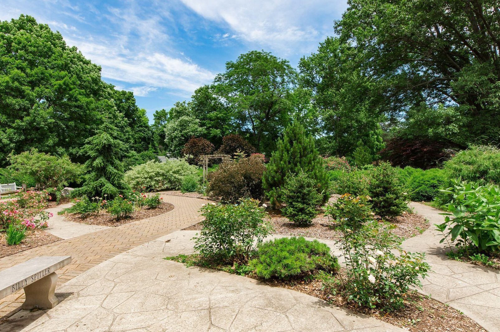 225 Webster Park Ave, Columbus OH  43214-3516 exterior