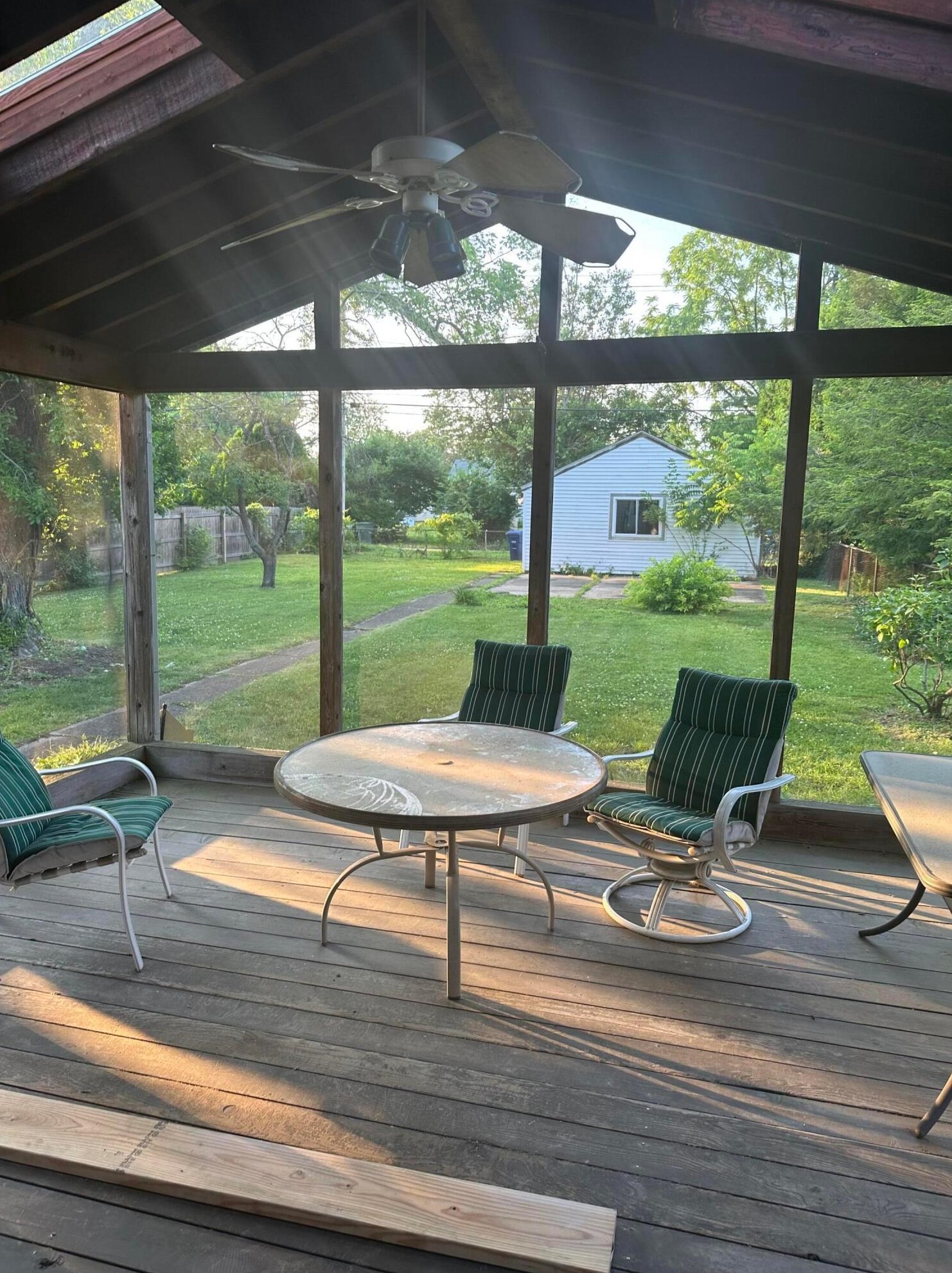 522 Wetmore Rd, Columbus, OH 43214-2208