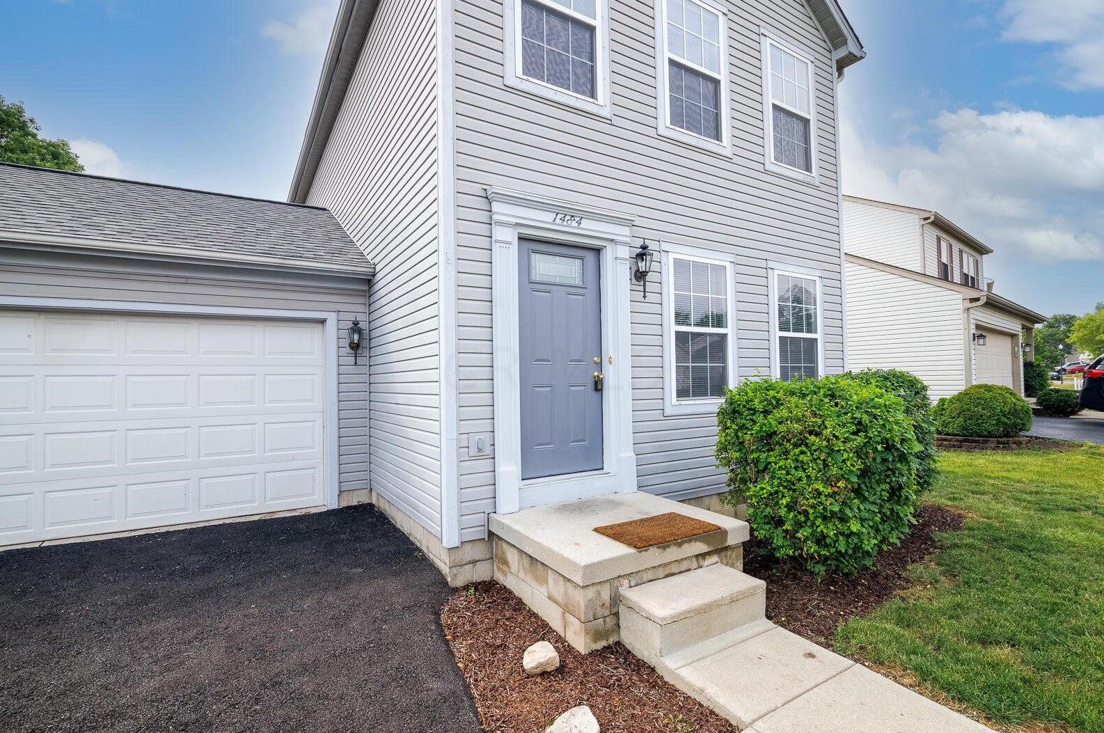 1484 Trabue Woods Blvd, Columbus, OH 43228-9124