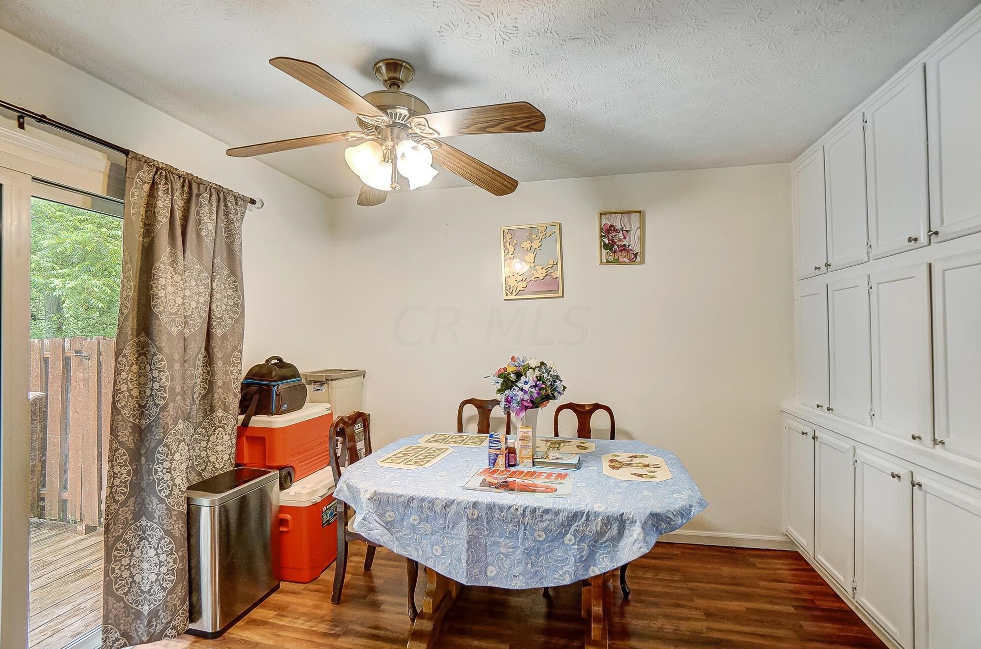 5742 Great Hall Ct, Columbus OH exterior