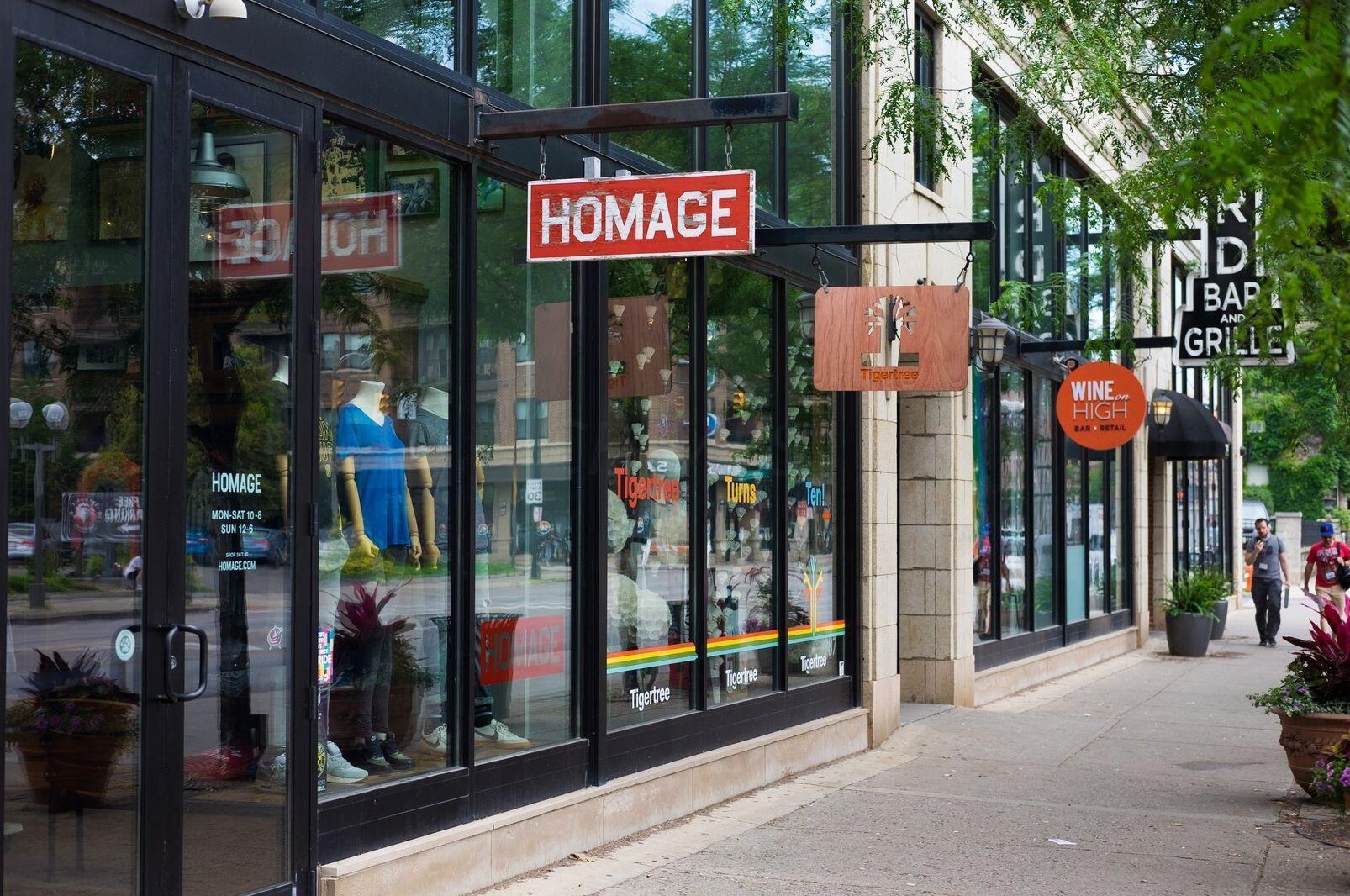 13 Victorian Gate Way, Columbus OH  43215-1682 exterior