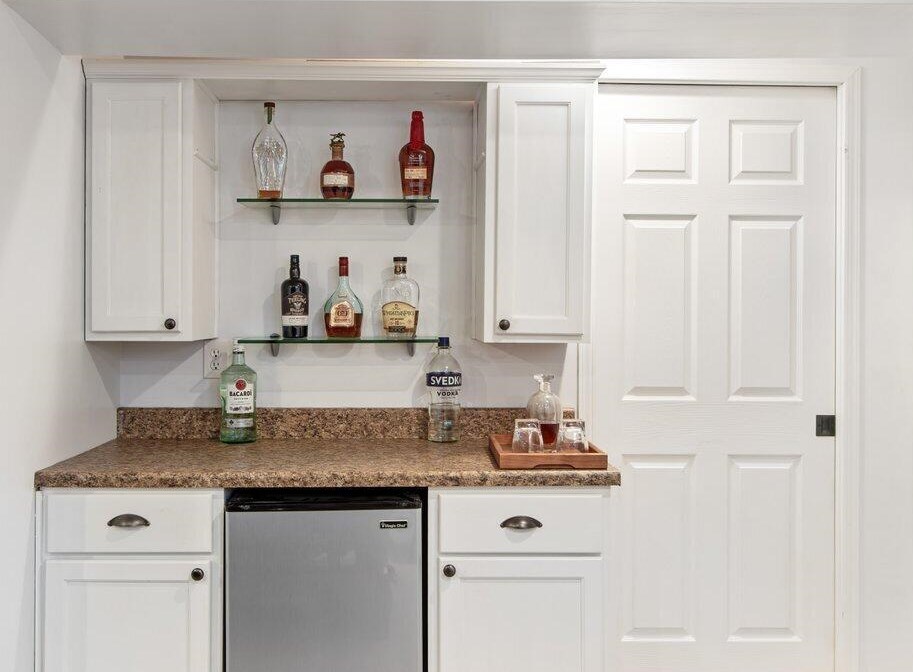 3380 Ln Coste Ln, Columbus OH 43228-7052 exterior