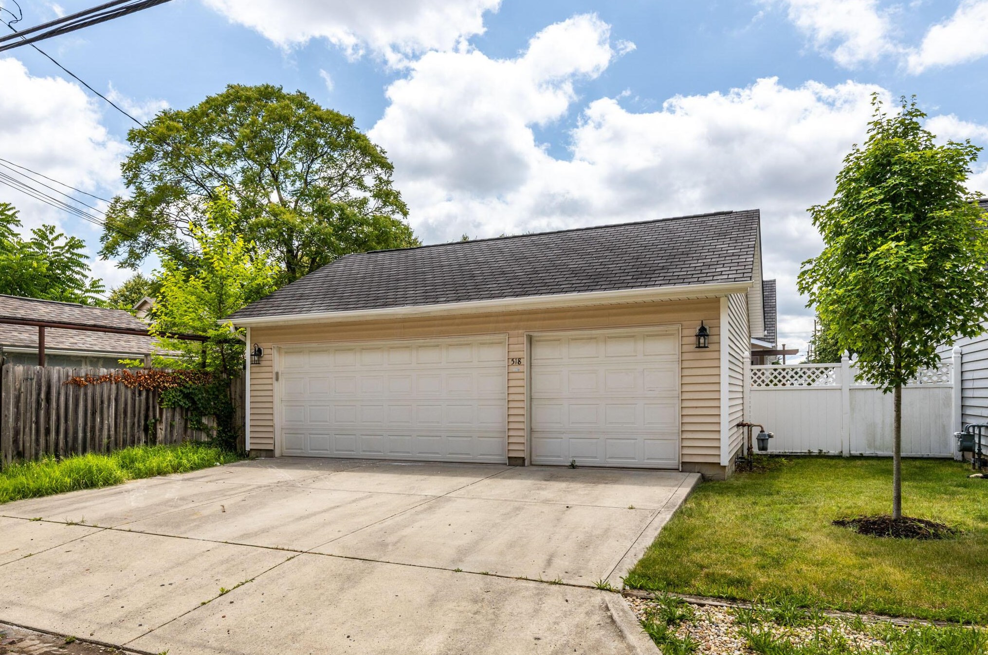 518 Beck St, Columbus OH  43206-1376 exterior