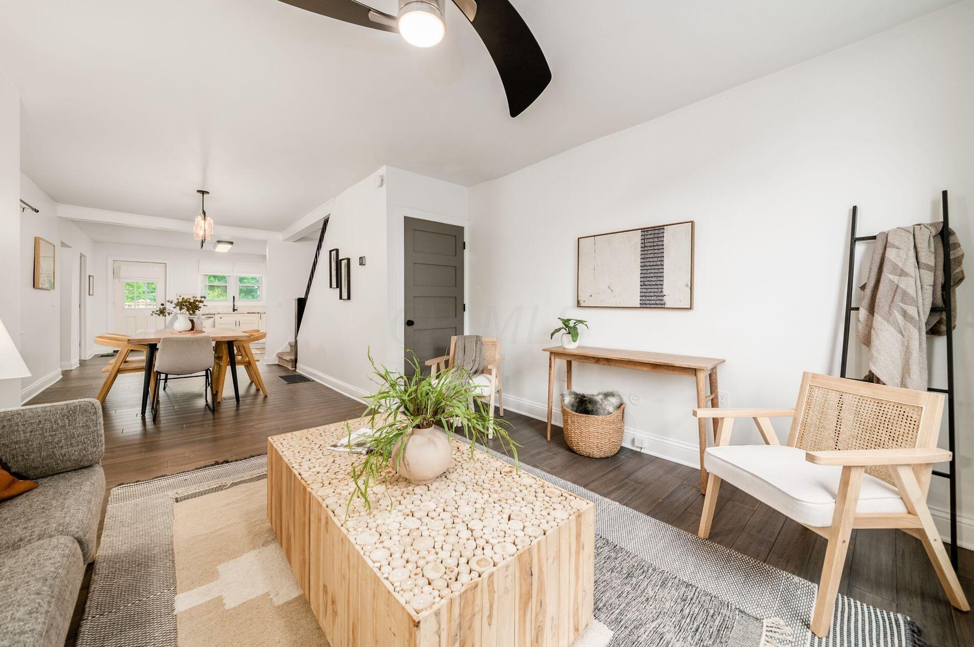 395 Welch Ave, Columbus OH 43207-5703 exterior