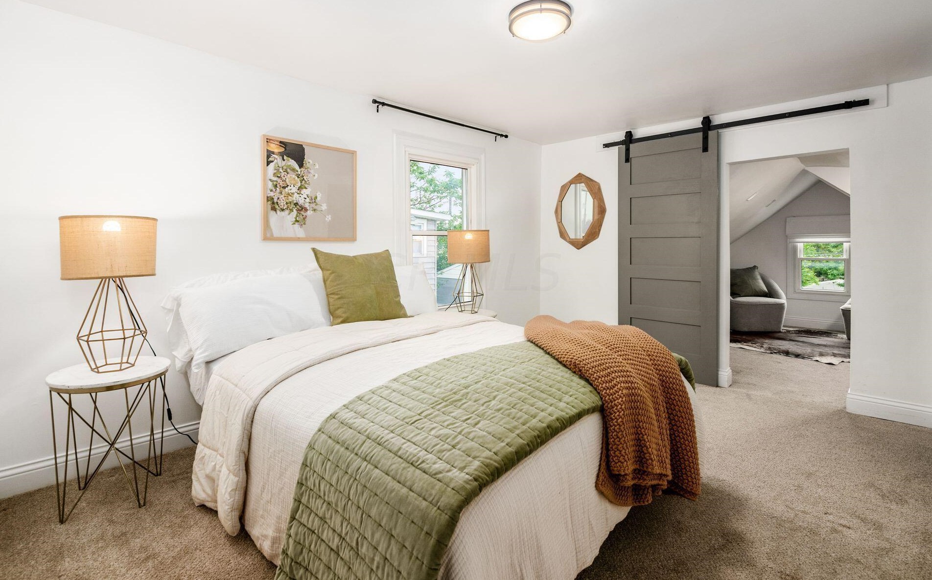 395 Welch Ave, Columbus OH 43207-5703 exterior