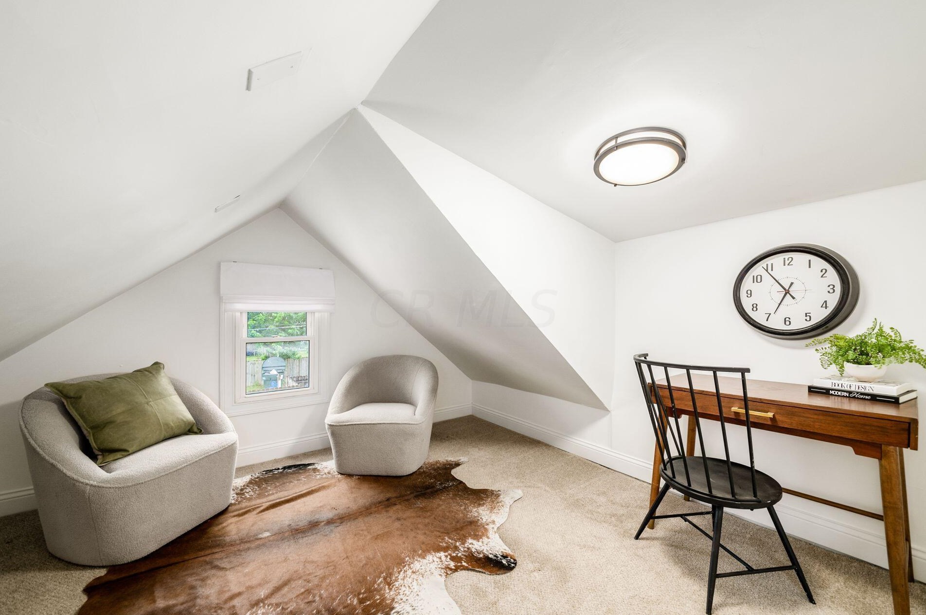 395 Welch Ave, Columbus OH 43207-5703 exterior