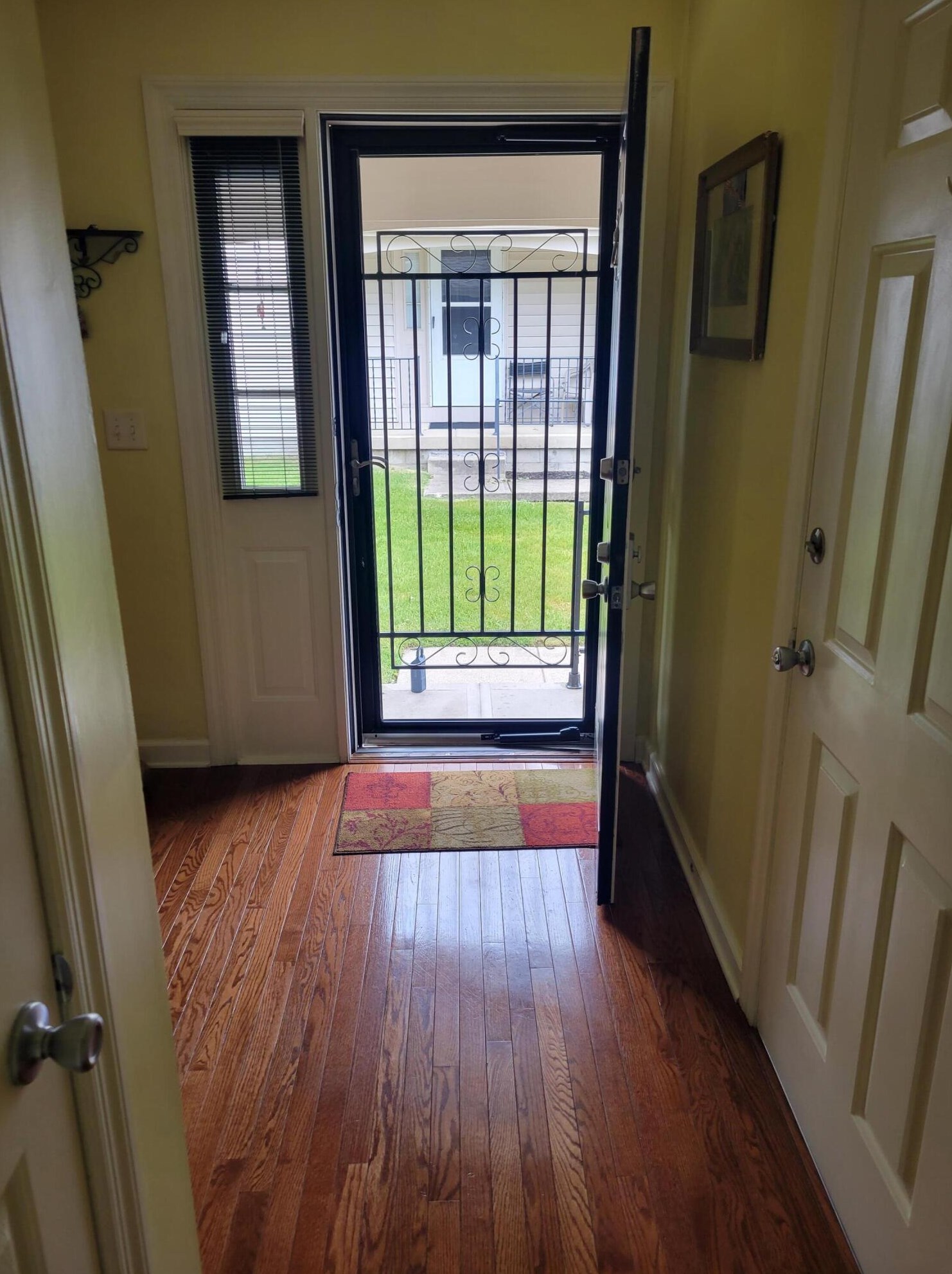 2537 Dahlia Way, Columbus, OH 43235-5524