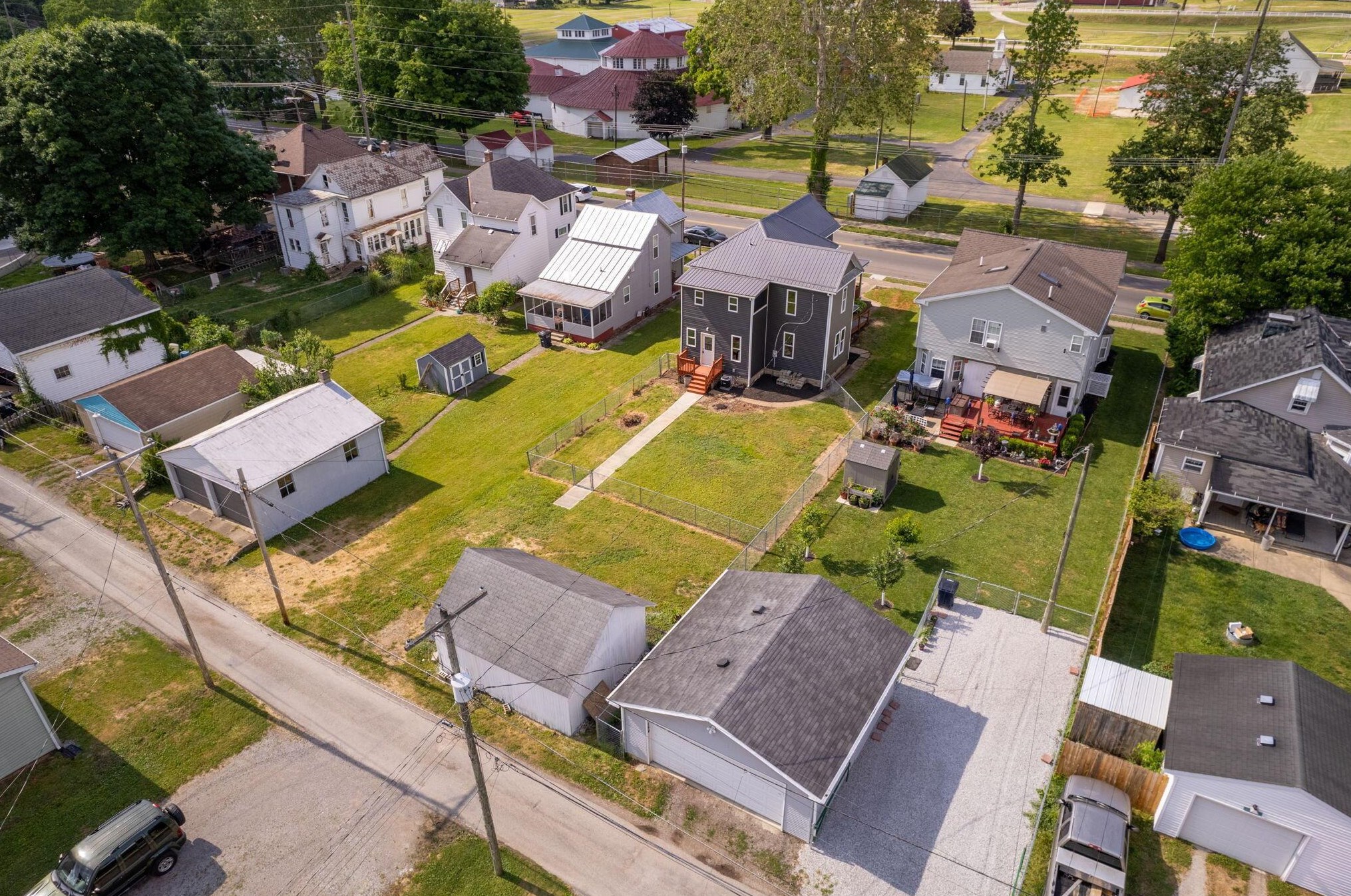 152 Fair Ave, Lancaster OH 43130-2320 exterior