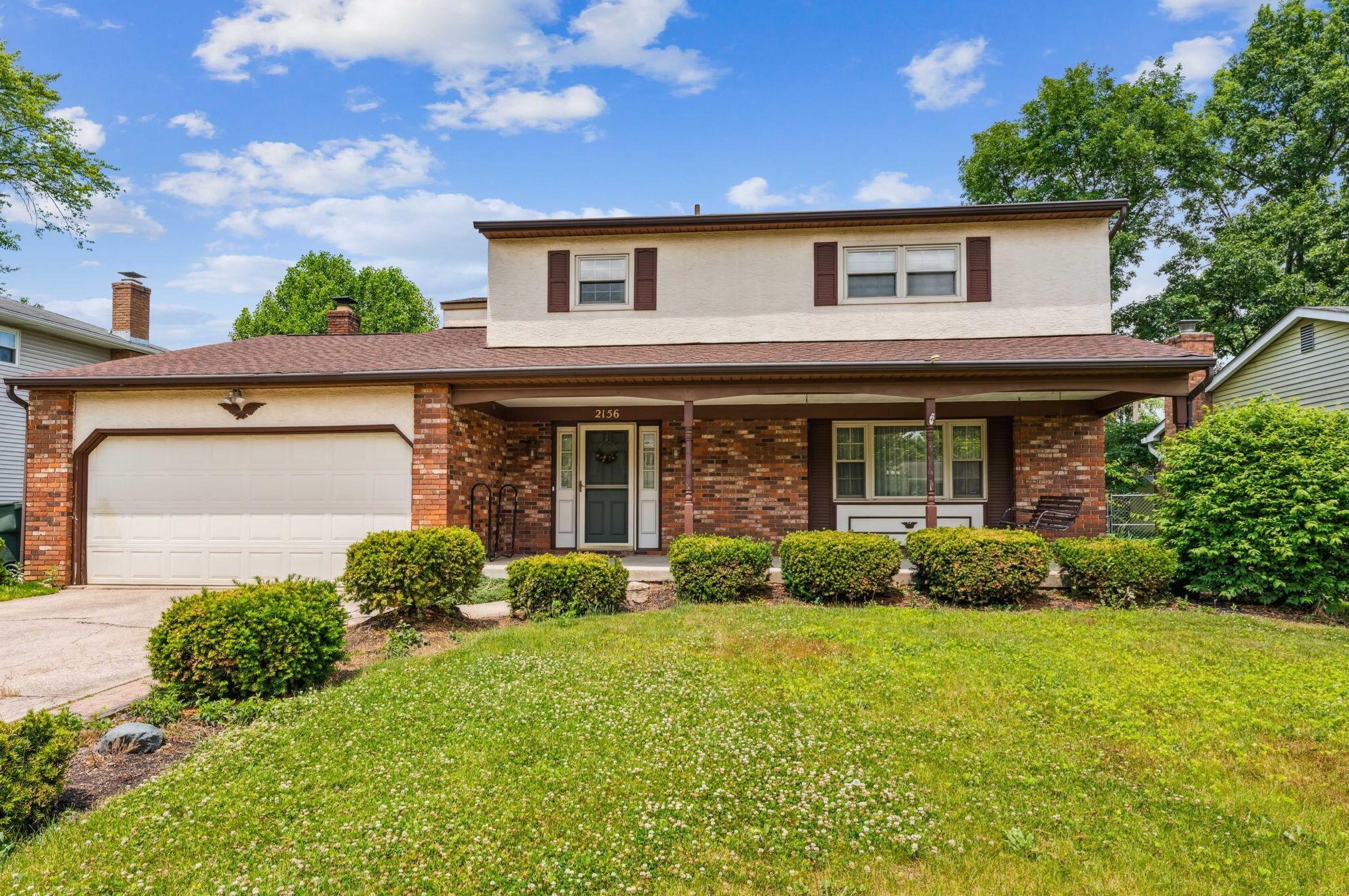 2156 Lilacwood Ave, Columbus, OH 43229-4616