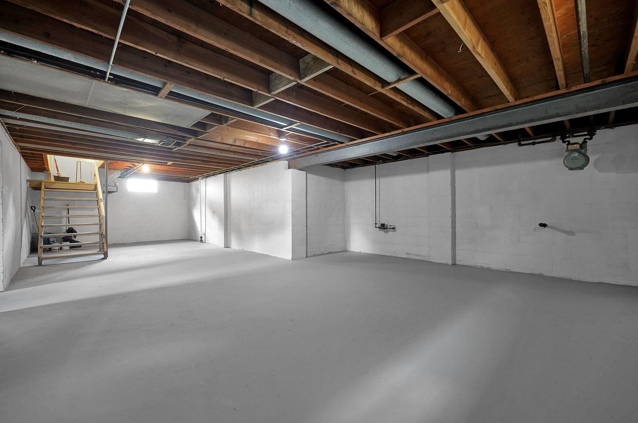 2532 Spaatz Ave, Columbus OH 43204-2866 exterior