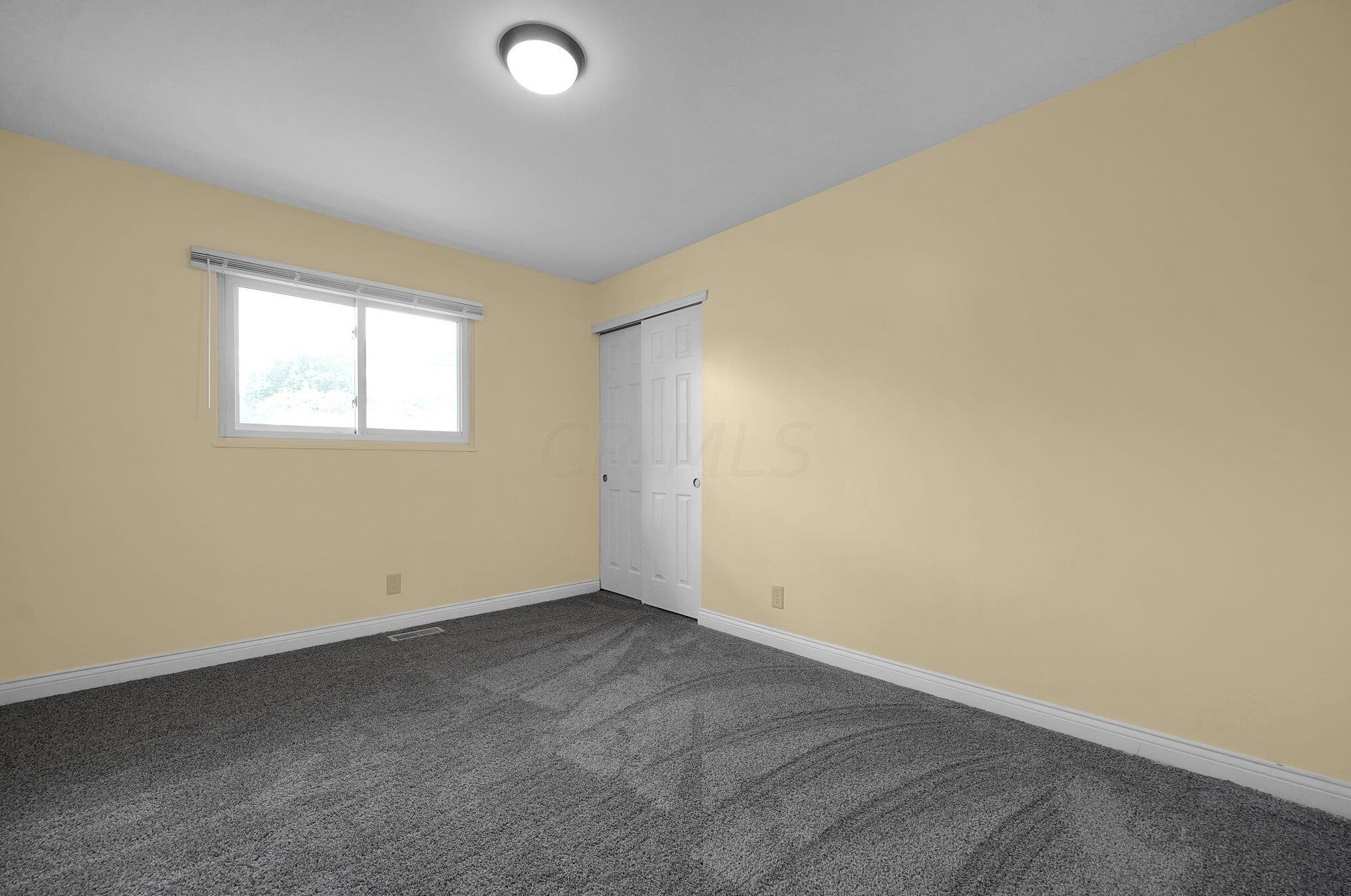 2532 Spaatz Ave, Columbus OH 43204-2866 exterior