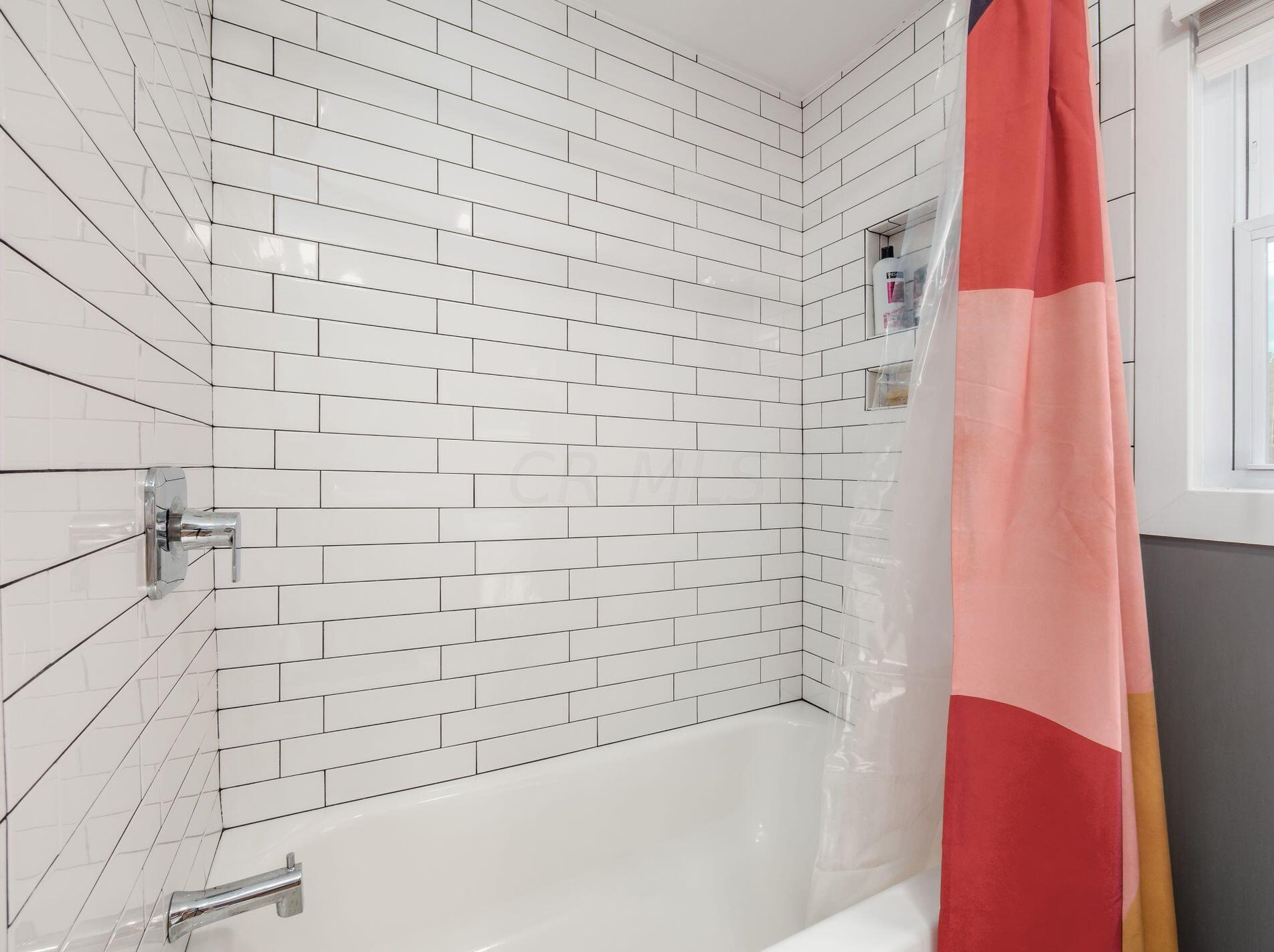 161 Topsfield Rd, Columbus OH 43228-1240 exterior