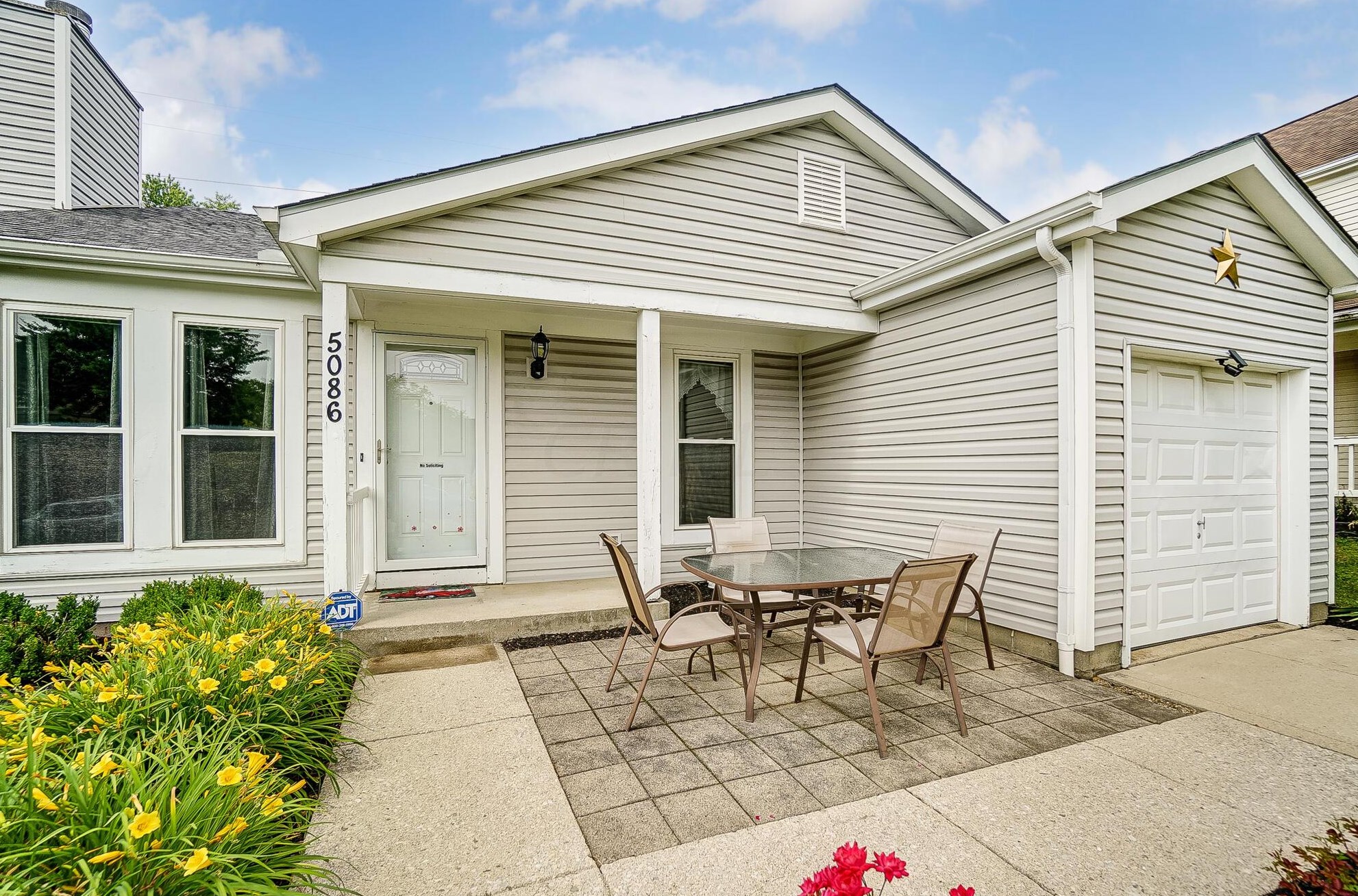5086 Cherryblossom Way, Columbus, OH 43230-1579