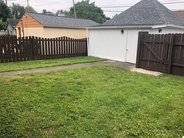 1289 4th St, Columbus OH 43206-1104 exterior