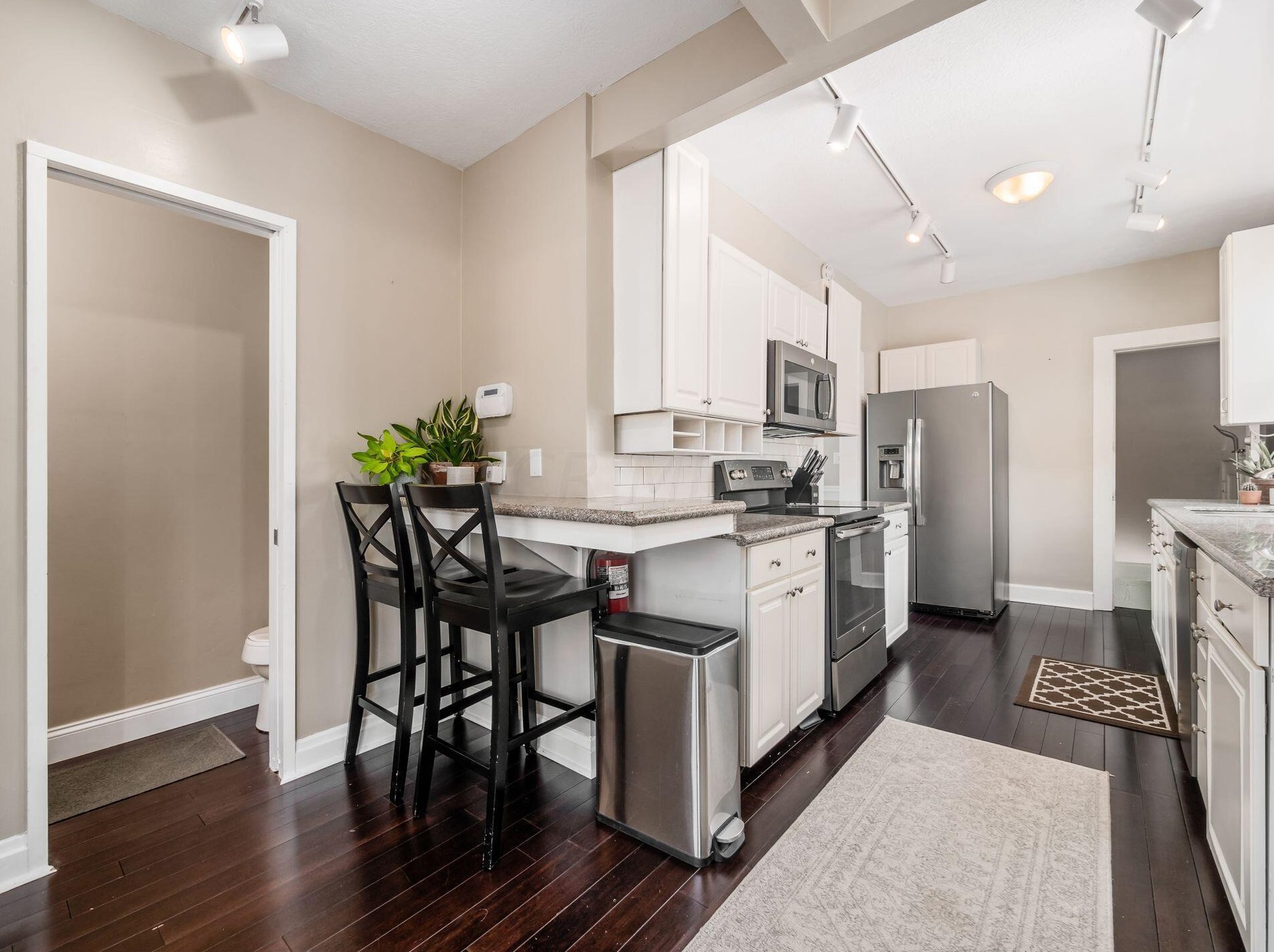 1289 4th St, Columbus OH 43206-1104 exterior