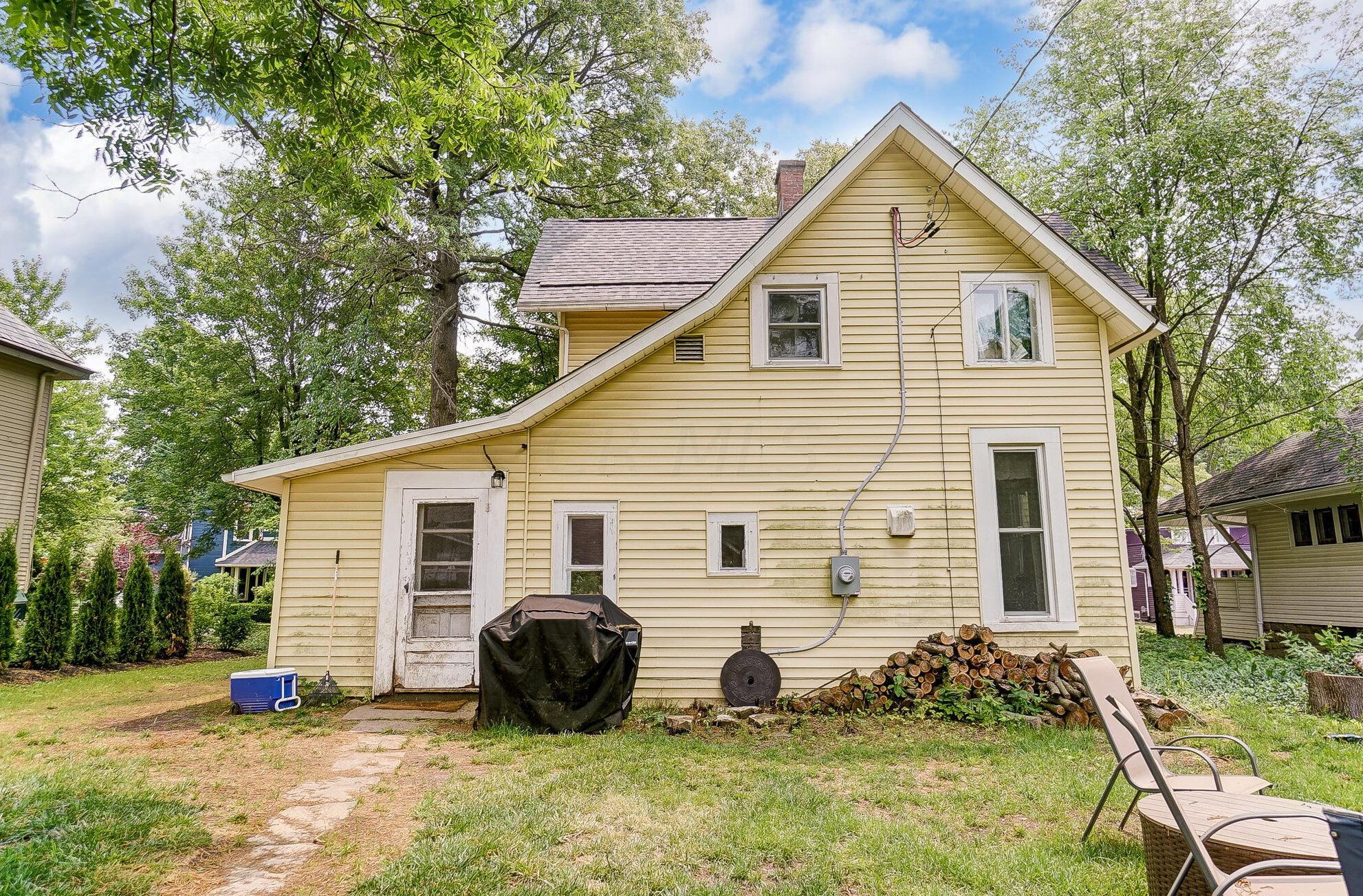 86 Lincoln St, Westerville OH  43081-1520 exterior