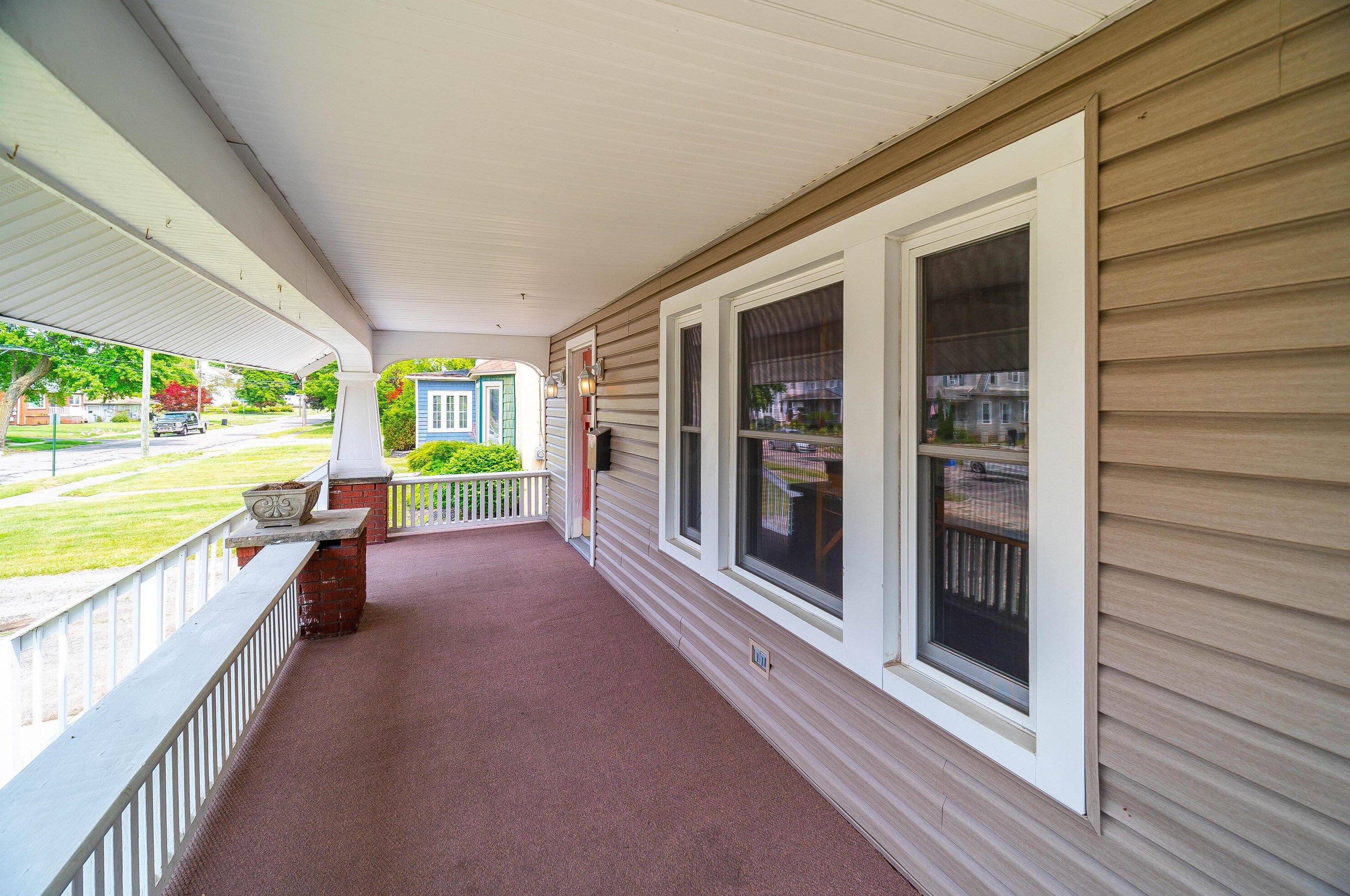564 S Vine St, Marion, OH 43302