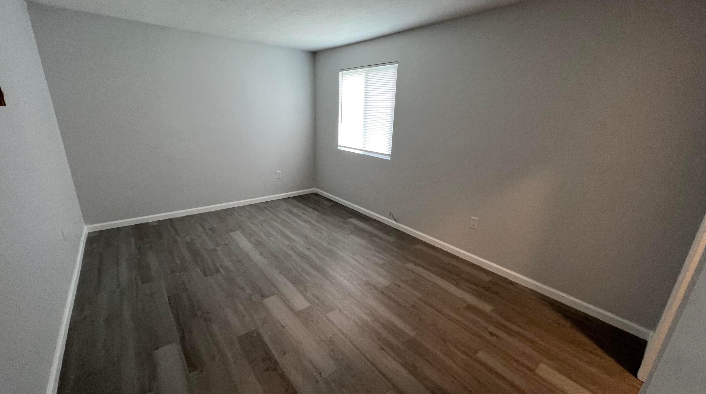 5401 Adderley Ave, Columbus OH  43232-5426 exterior