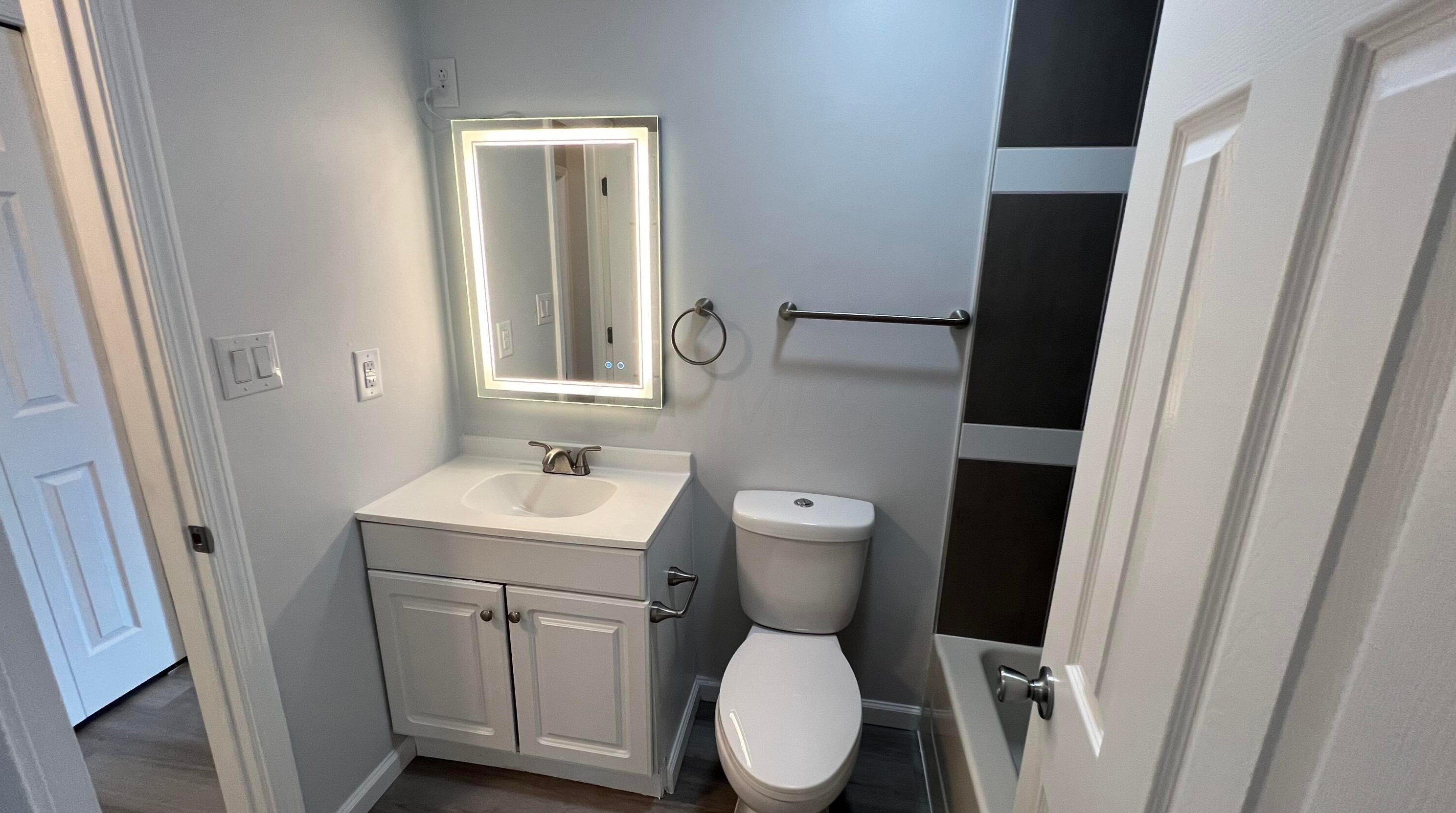 5401 Adderley Ave, Columbus OH  43232-5426 exterior