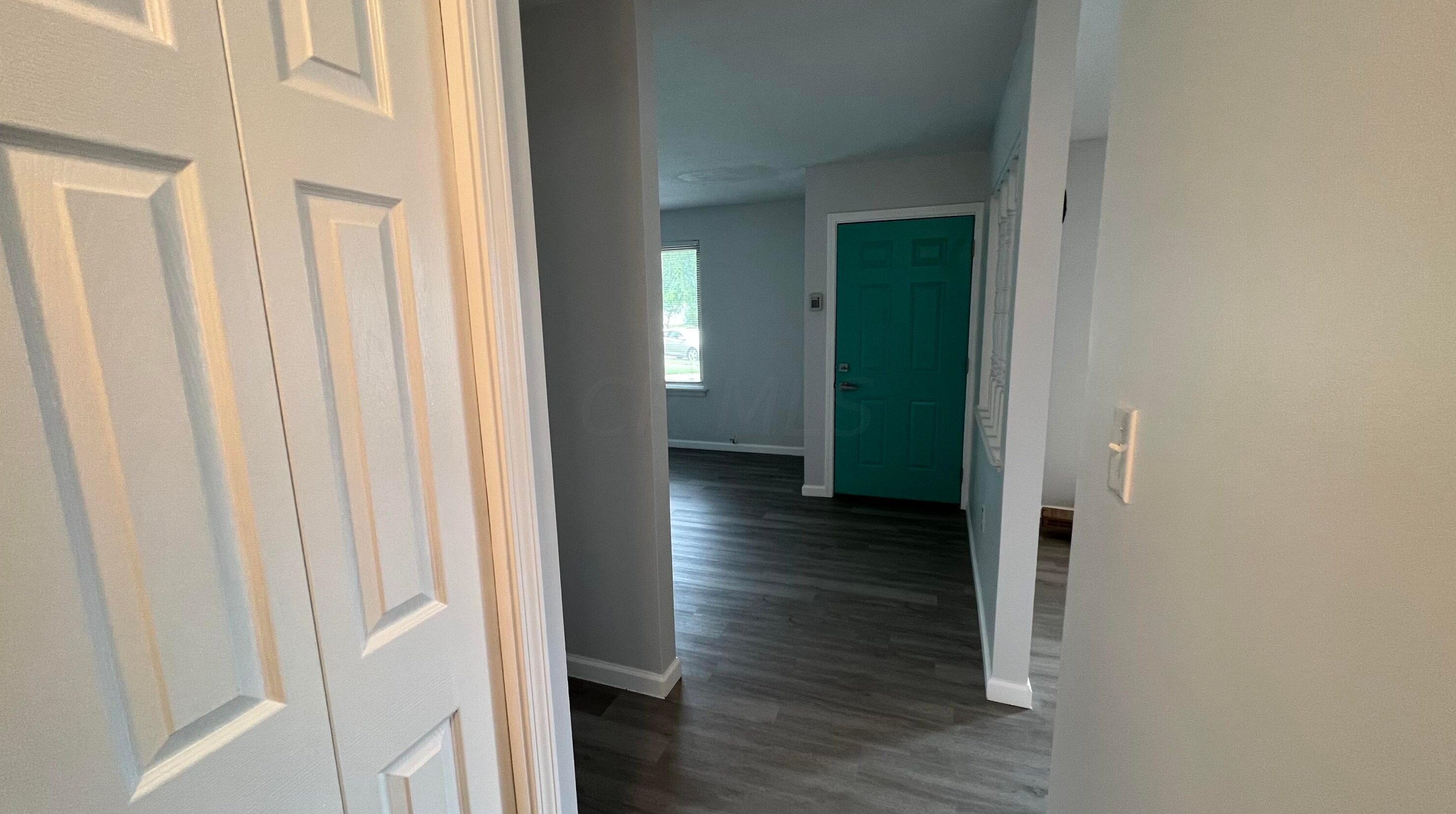 5401 Adderley Ave, Columbus OH  43232-5426 exterior