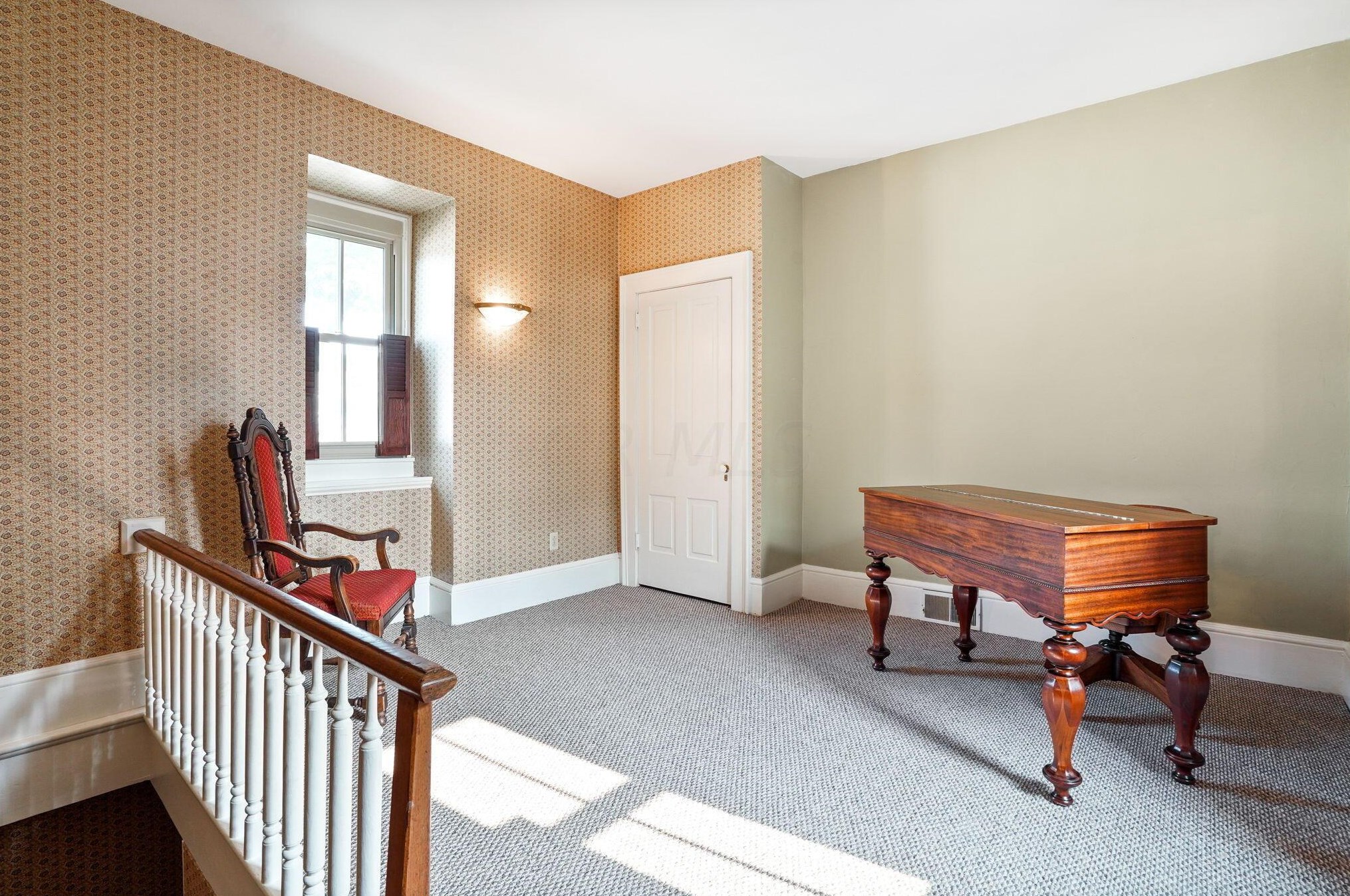 333 Wheeling St, Lancaster OH  43130-3818 exterior