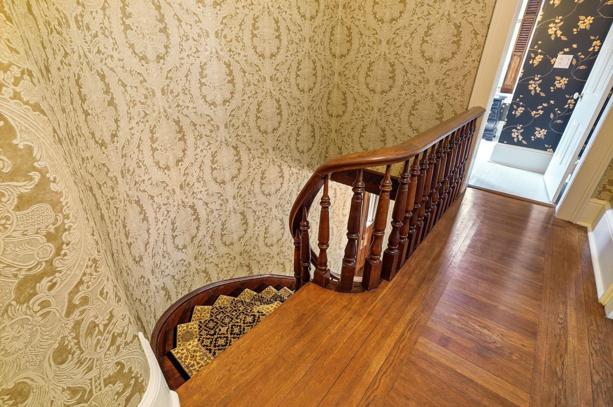 333 Wheeling St, Lancaster OH  43130-3818 exterior