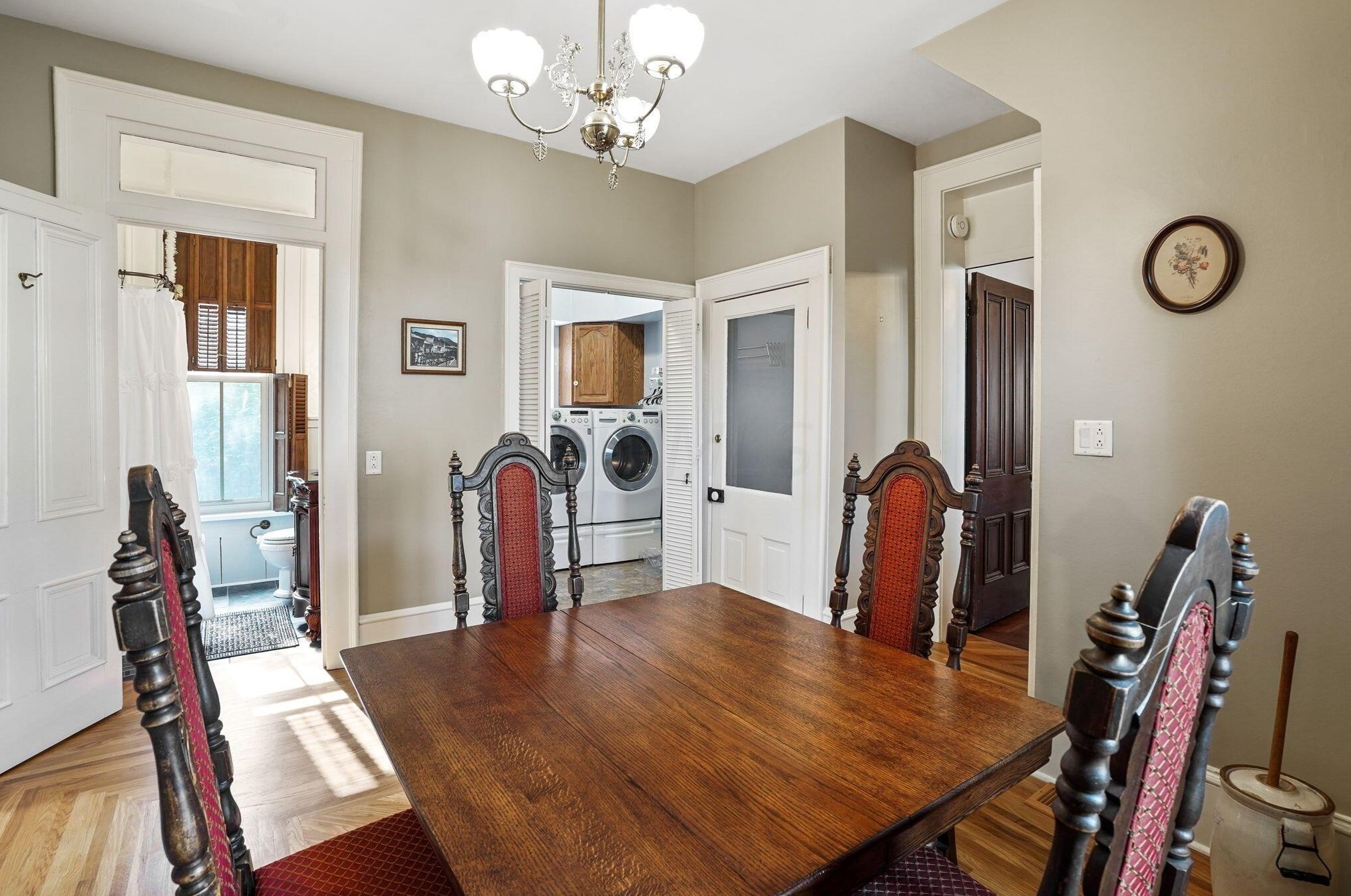 333 Wheeling St, Lancaster OH  43130-3818 exterior