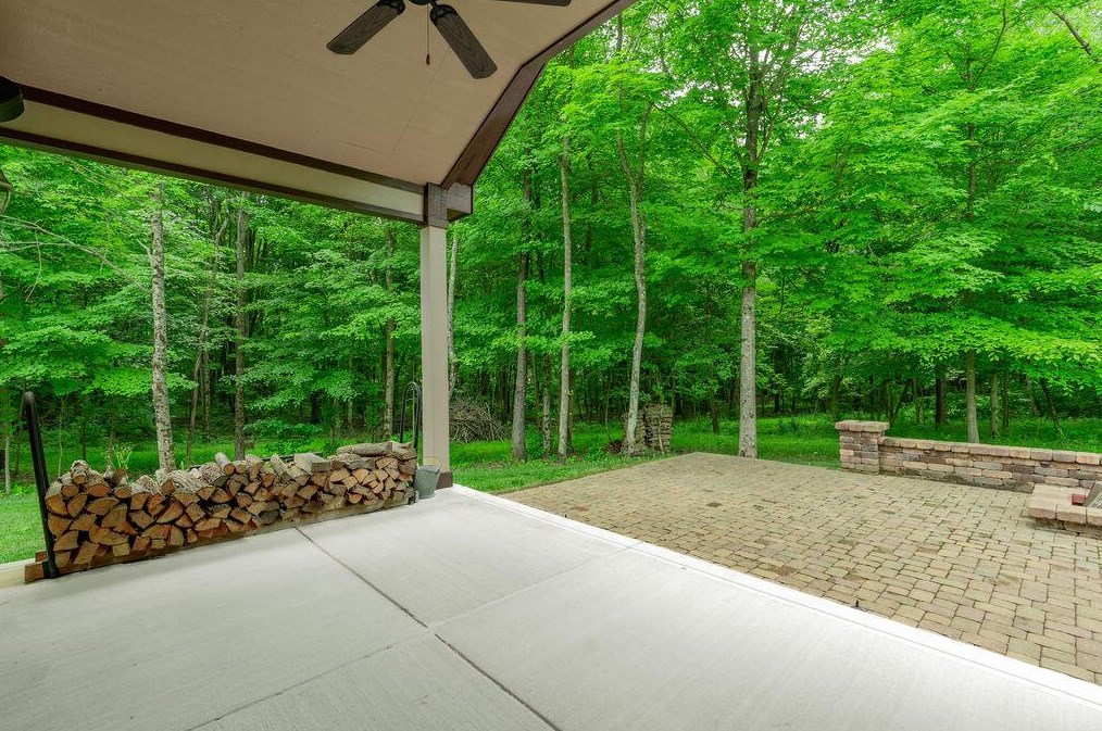 4356 Gale Rd, Granville OH  43023-9637 exterior
