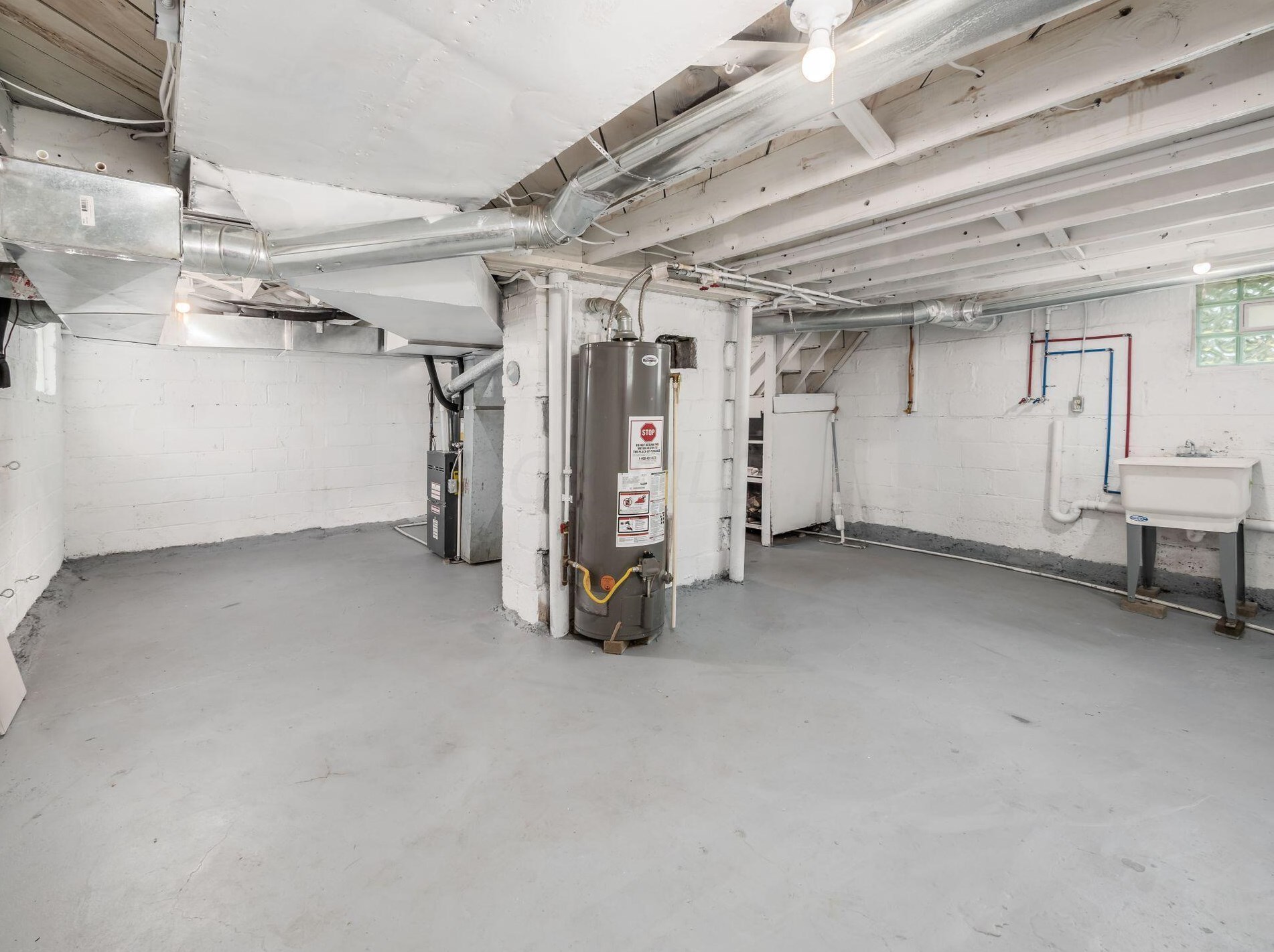 876 Campbell Ave, Columbus OH 43223-1521 exterior