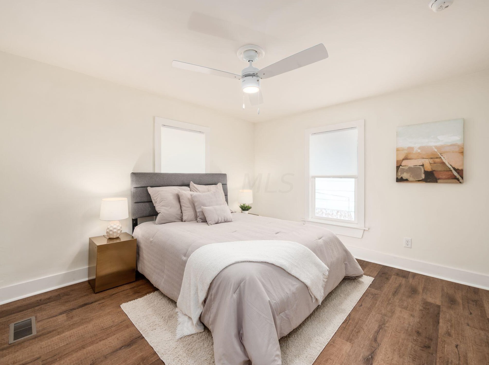 876 Campbell Ave, Columbus OH 43223-1521 exterior