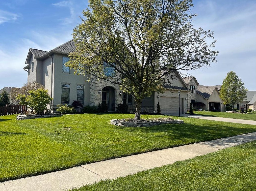 6600 Montchanin Ct, Westerville, OH 43082-9284