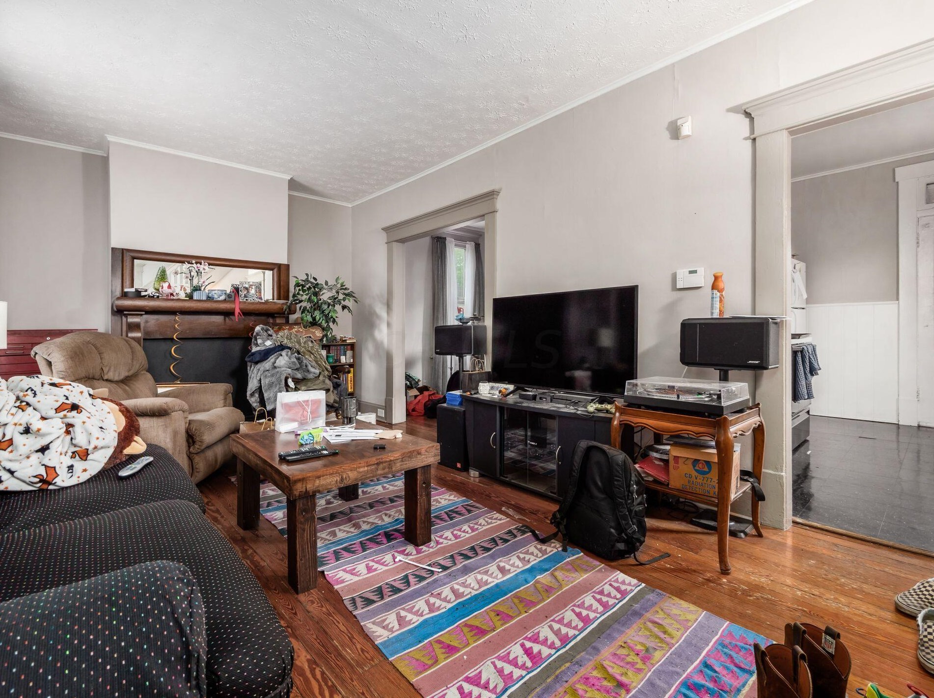 811 Ebner St, Columbus OH  43206-2211 exterior