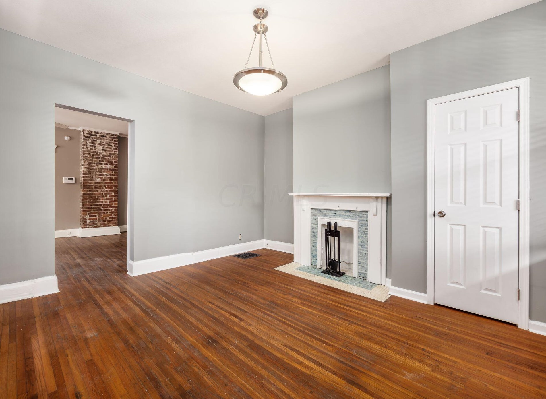 811 Ebner St, Columbus OH  43206-2211 exterior