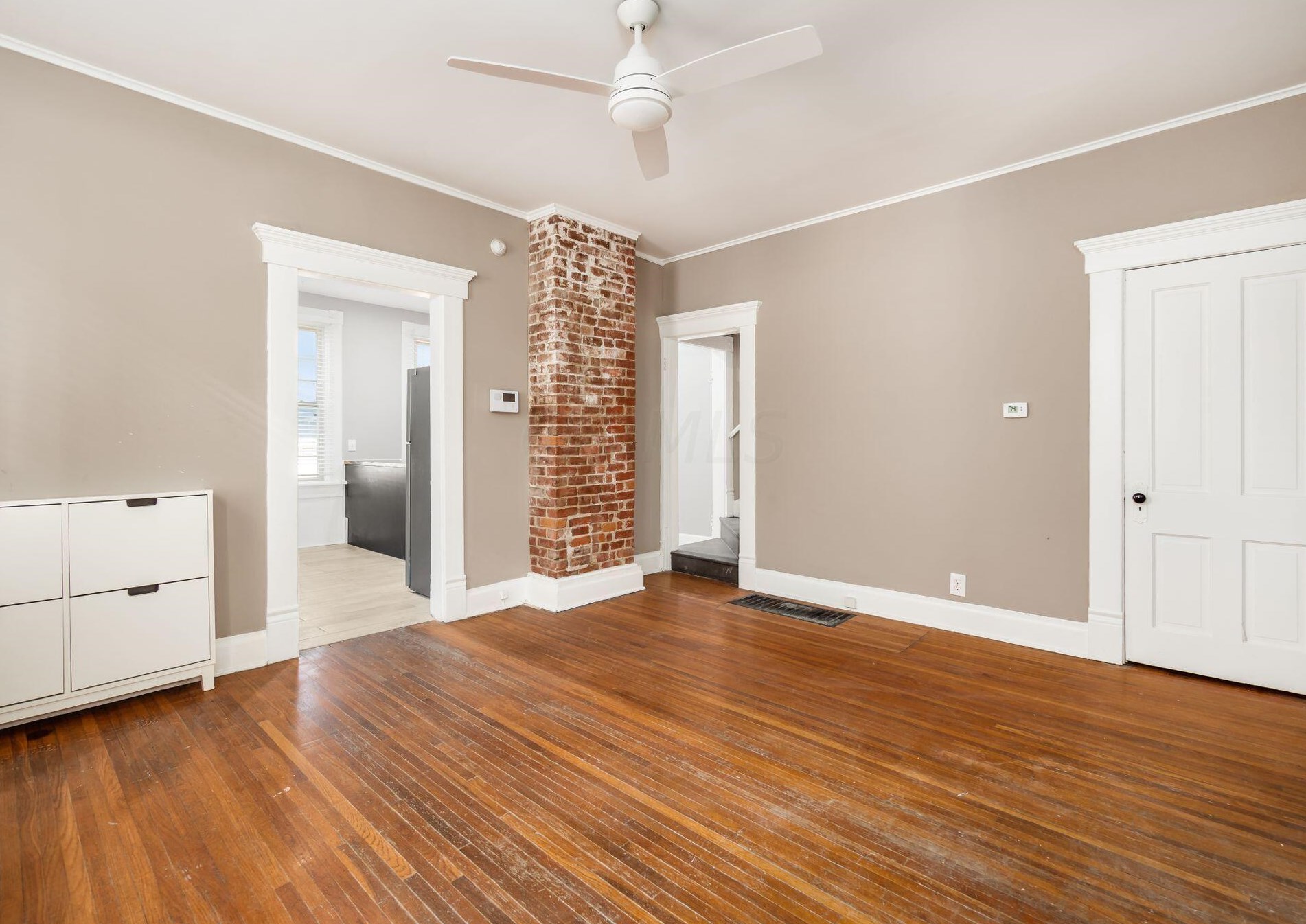 811 Ebner St, Columbus OH  43206-2211 exterior